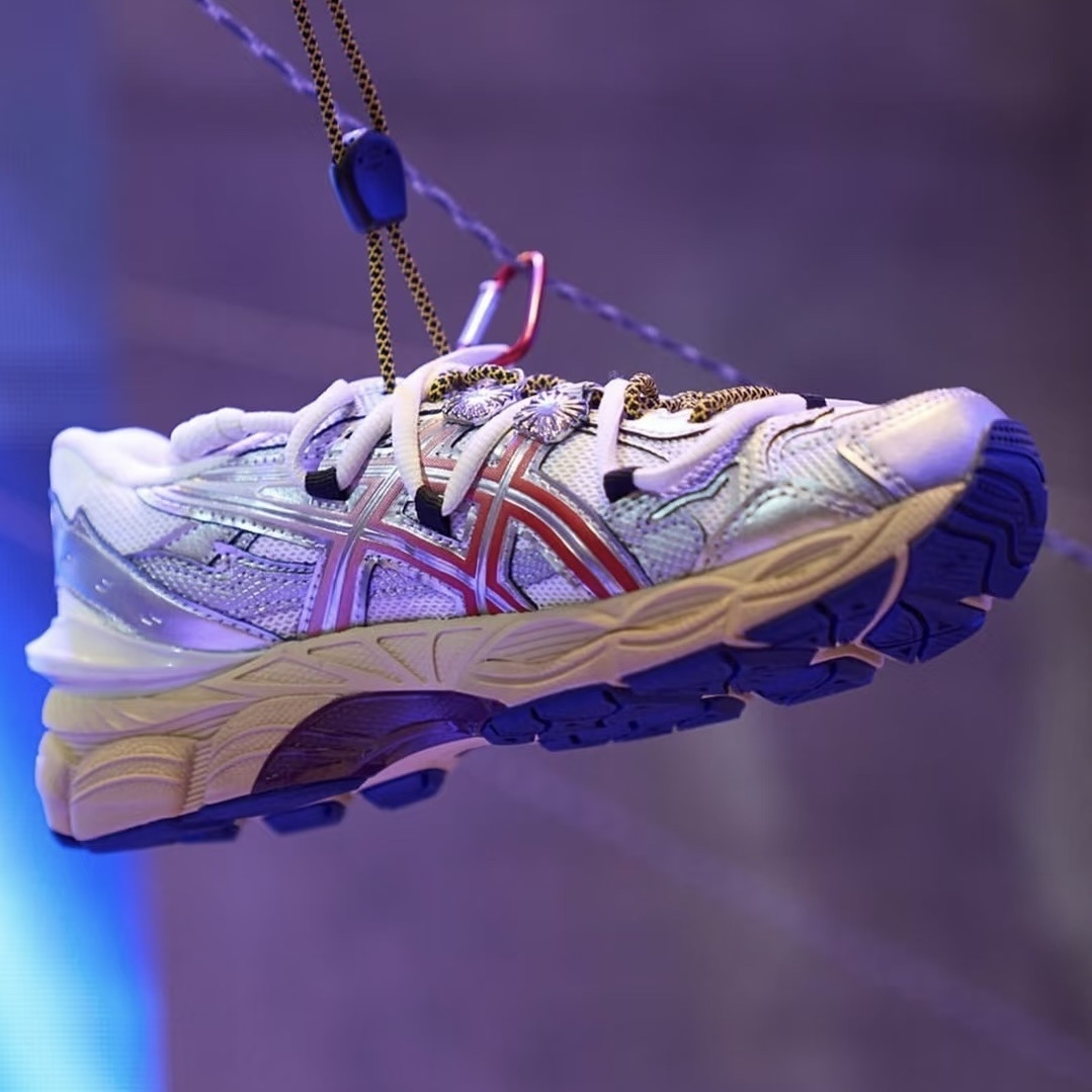 聯名款 ASICS X TOGA Archive GEL-CUMULUS 16 TG 解構 網布 麂皮 異材質 運動休閒鞋 男女同款 3色