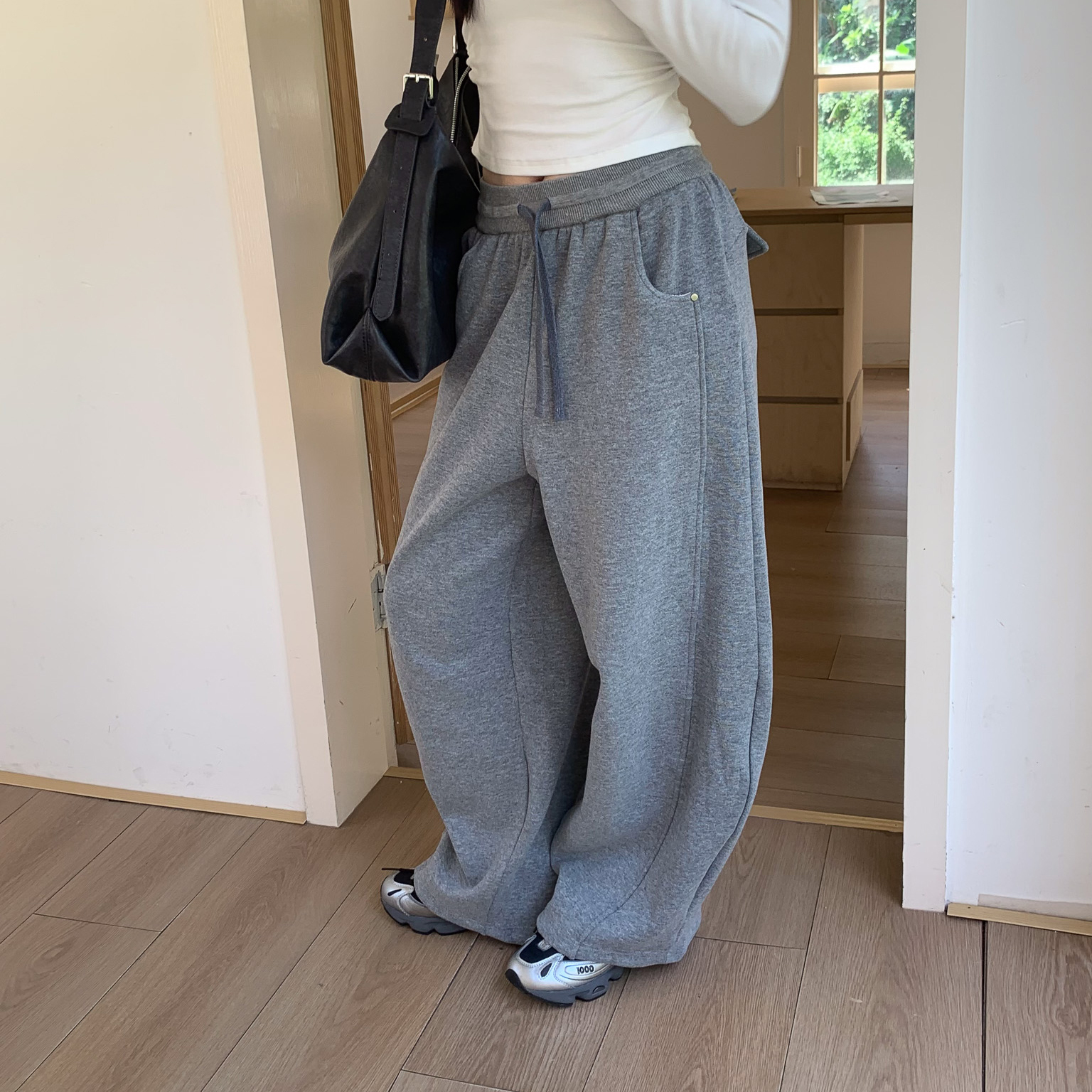 ISA_抄作業(筆記!) 許妍款棉質彎刀寬褲_51034