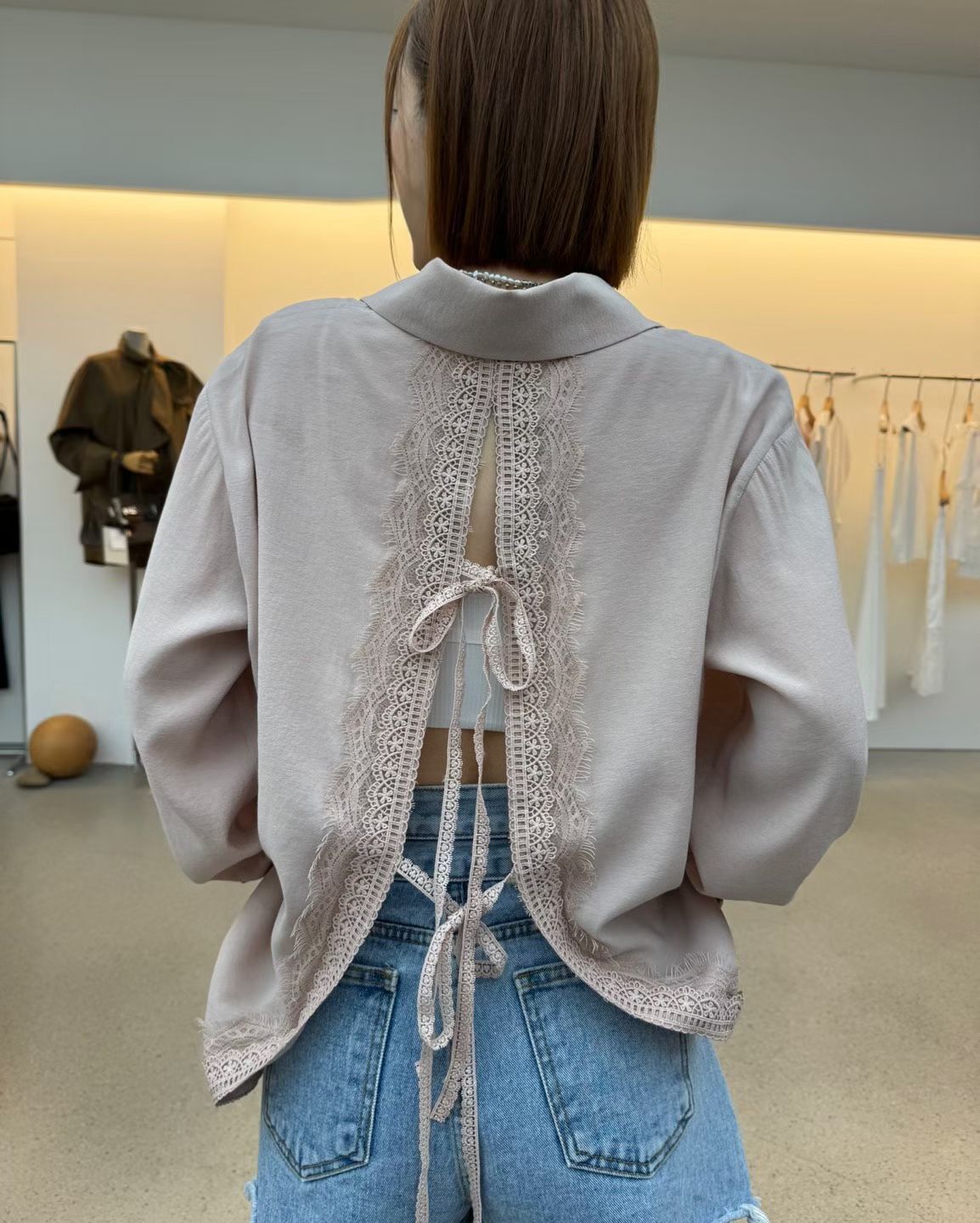 JU5124 韓國後開叉綁帶恤衫