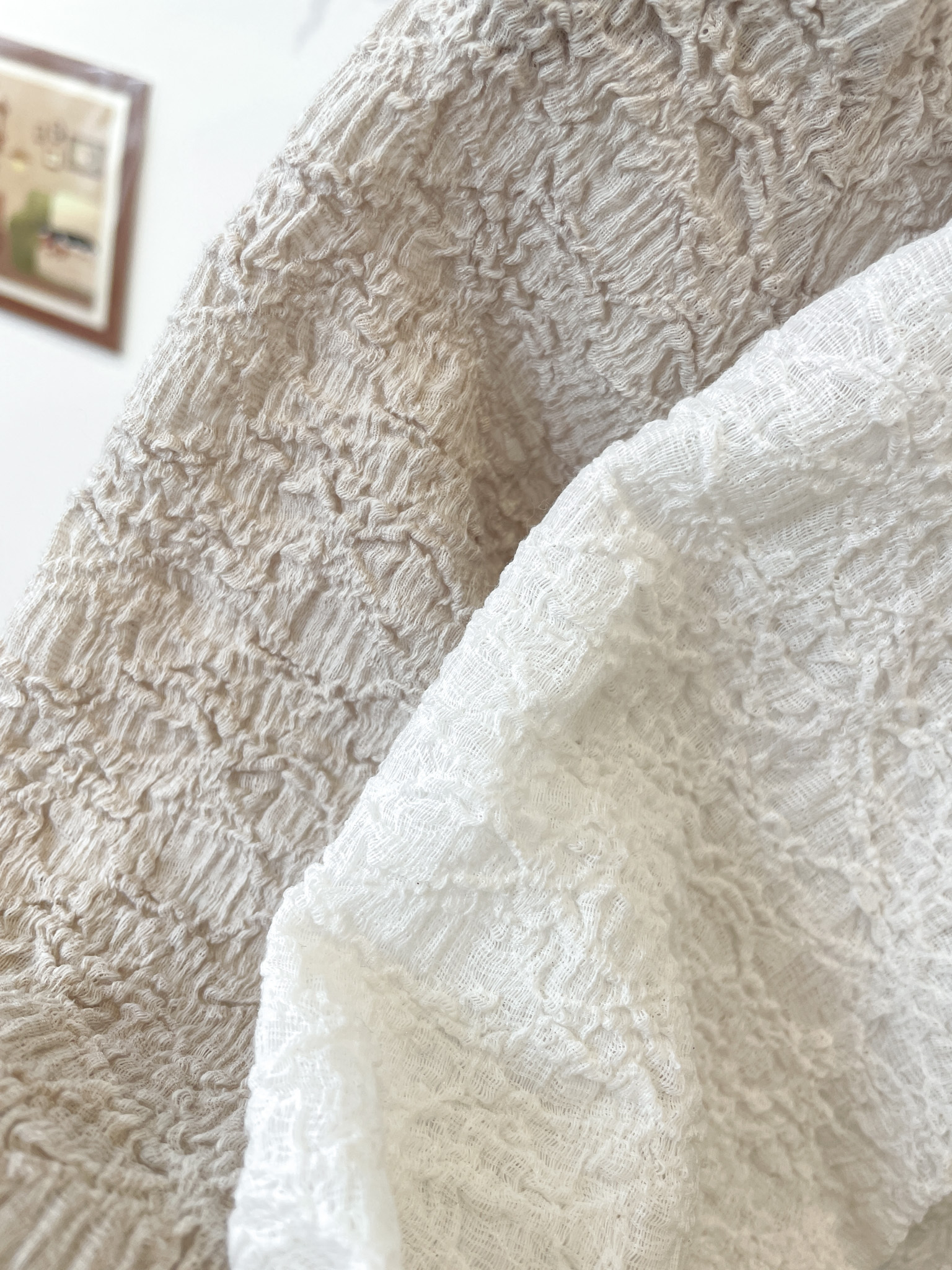 T1400 Lucy Bow Crease Top