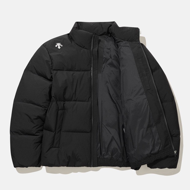 DESCENTE 迪桑特 小LOGO 羽絨外套 黑色