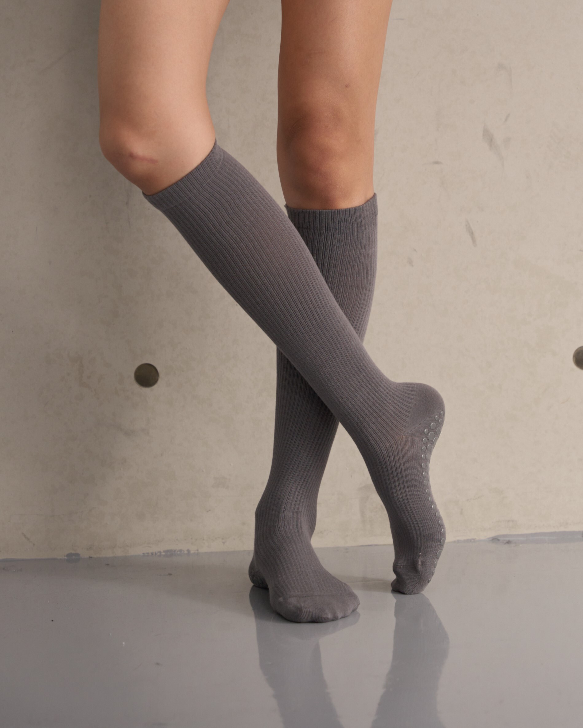止滑小腿襪-深灰