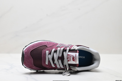 New Balance 574系列 紅色