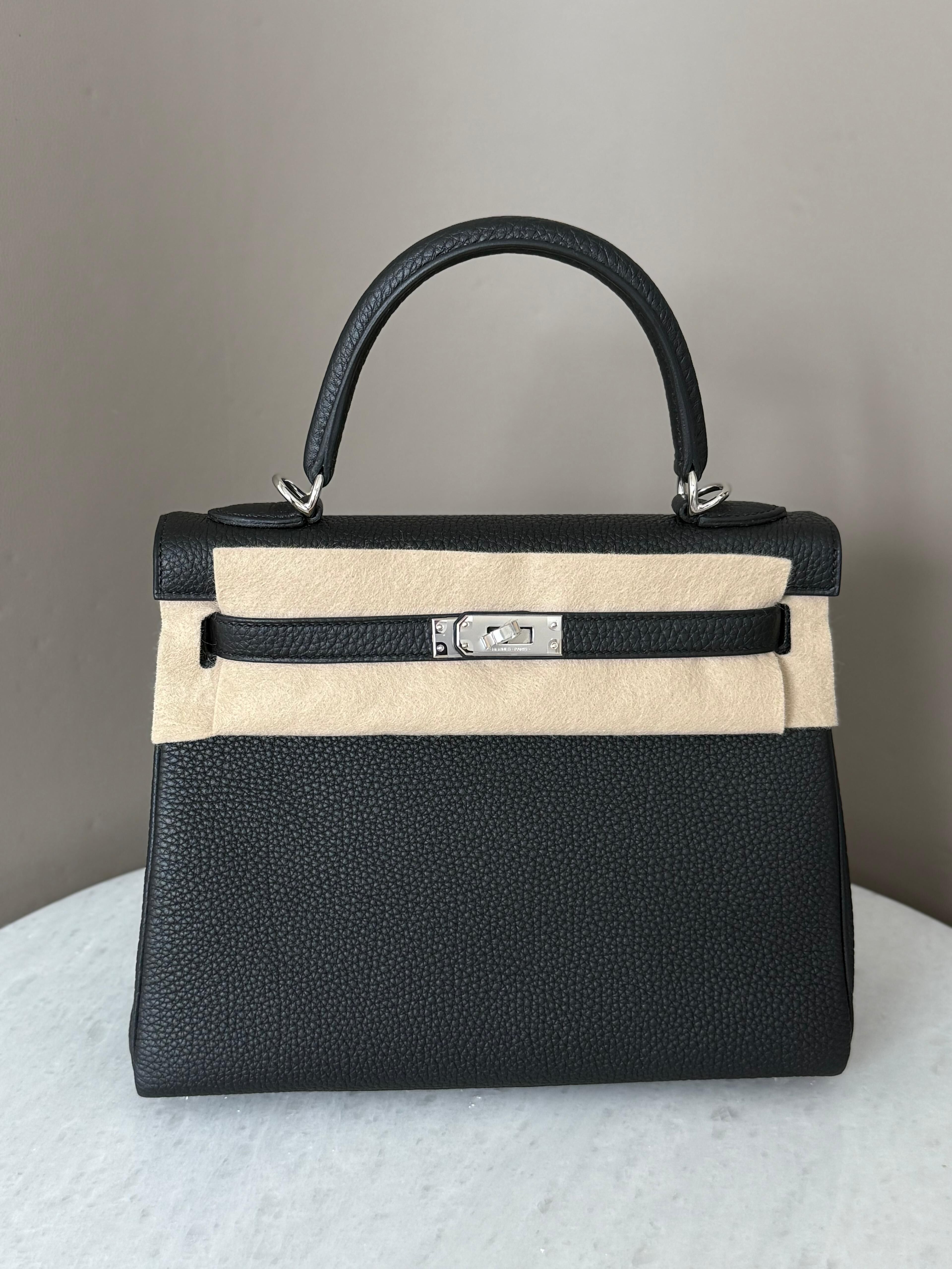 Kelly 25 89 noir ck togo K