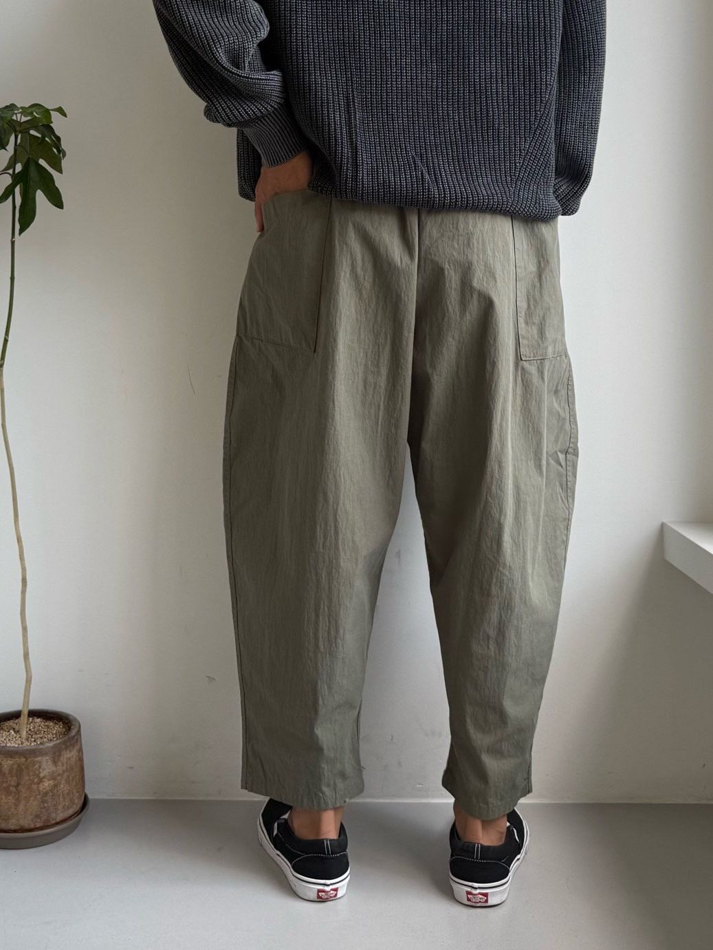 淨色鬆身褲 PEACOCK-156P