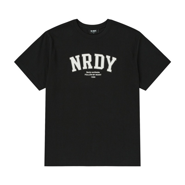 [K] NERDY ARCH LOGO S/S T-SHIRT_BLACK, PNEU25ST1901 (KN40)
