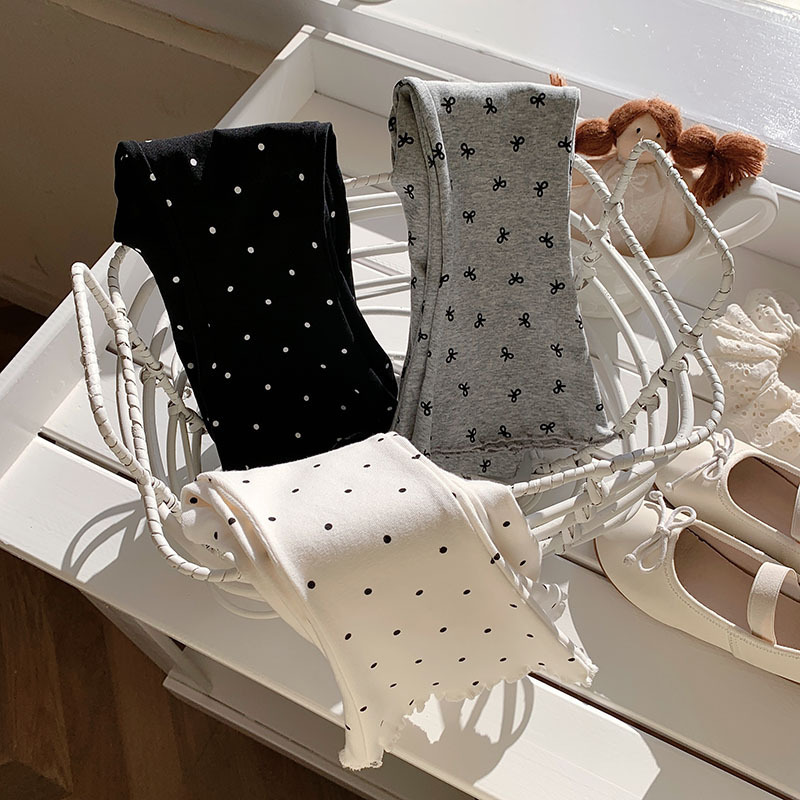 木耳邊 喇叭內搭長褲