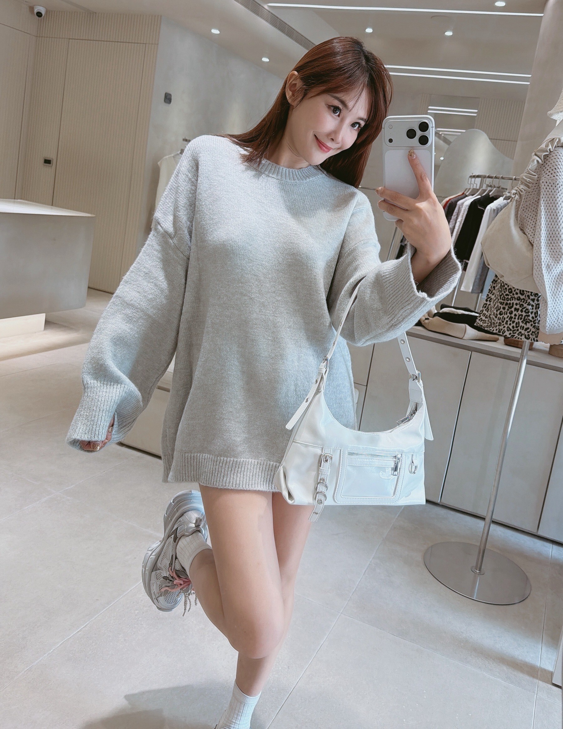 圓領厚磅長版針織毛衣