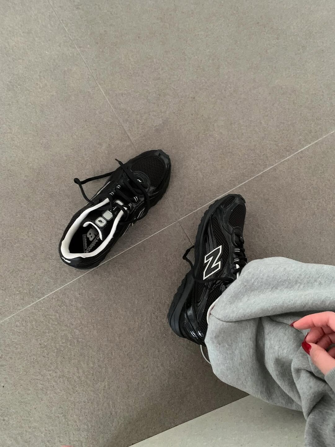 NEW BALANCE 204L NB 黑曜石 黑色 黑白 亮面 漆面 德訓鞋 薄底鞋 男女鞋 張員瑛同款 U204LMRA / 預購