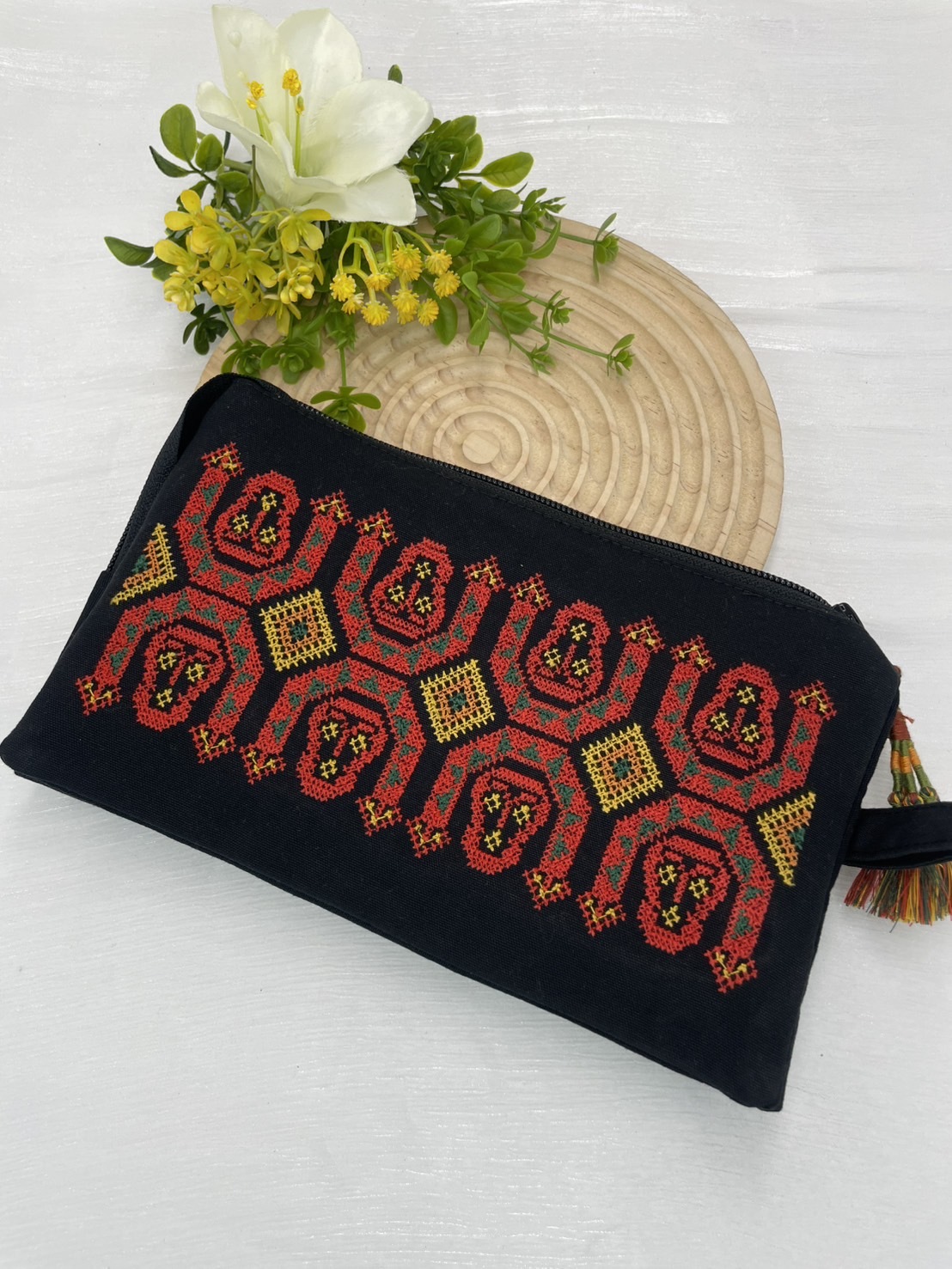 No.4刺繡圖騰手提包長22cm寬14cm