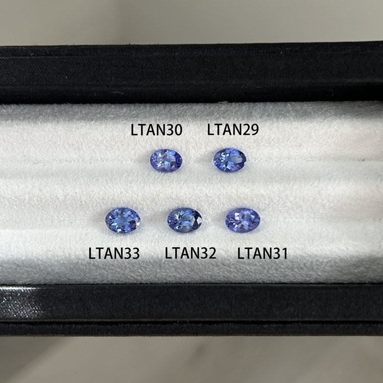 丹泉石 Tanzanite/0.61-0.94克拉