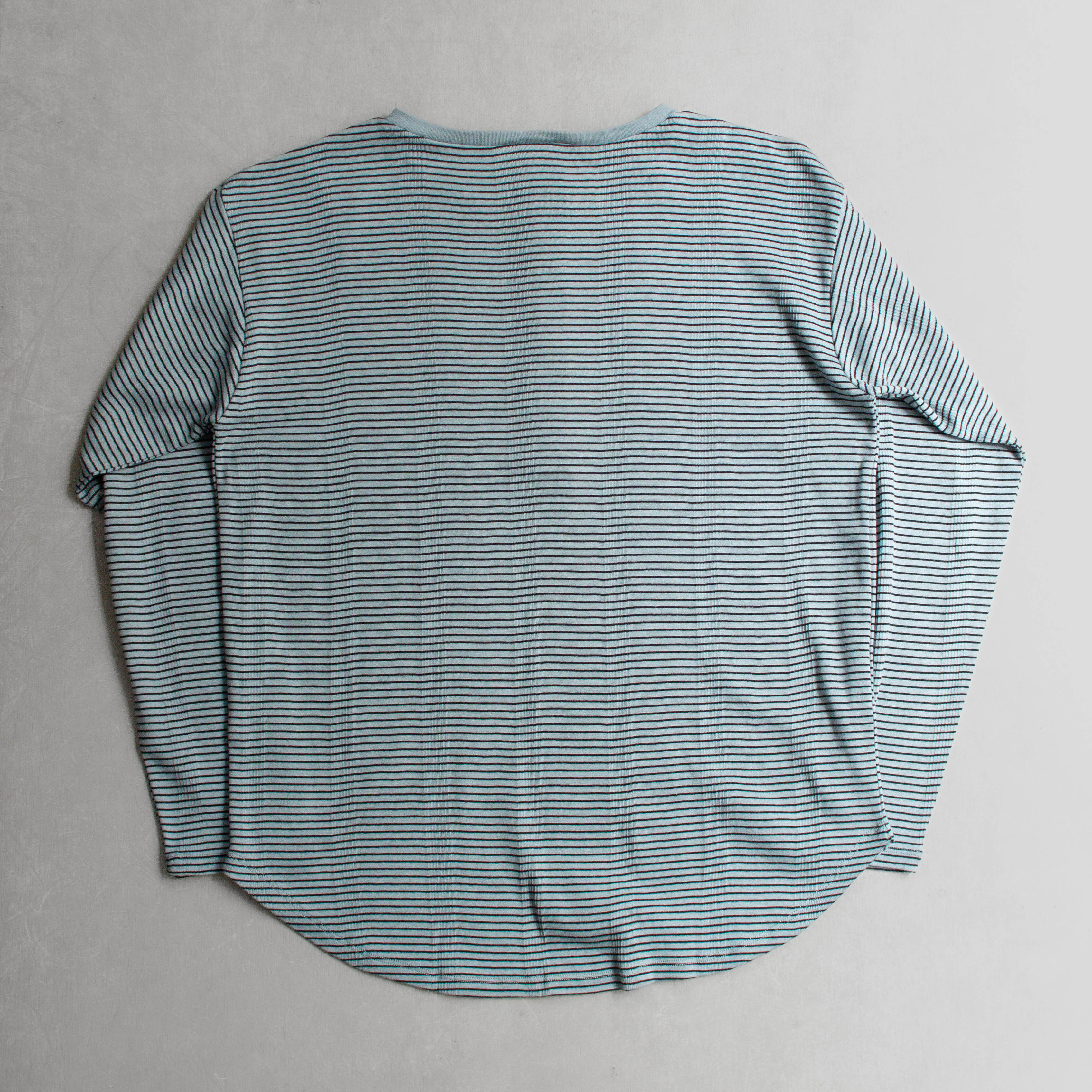 ROBERT P MILLER 861C PANEL-RIB HENLEY LS TEE 寬版 亨利領