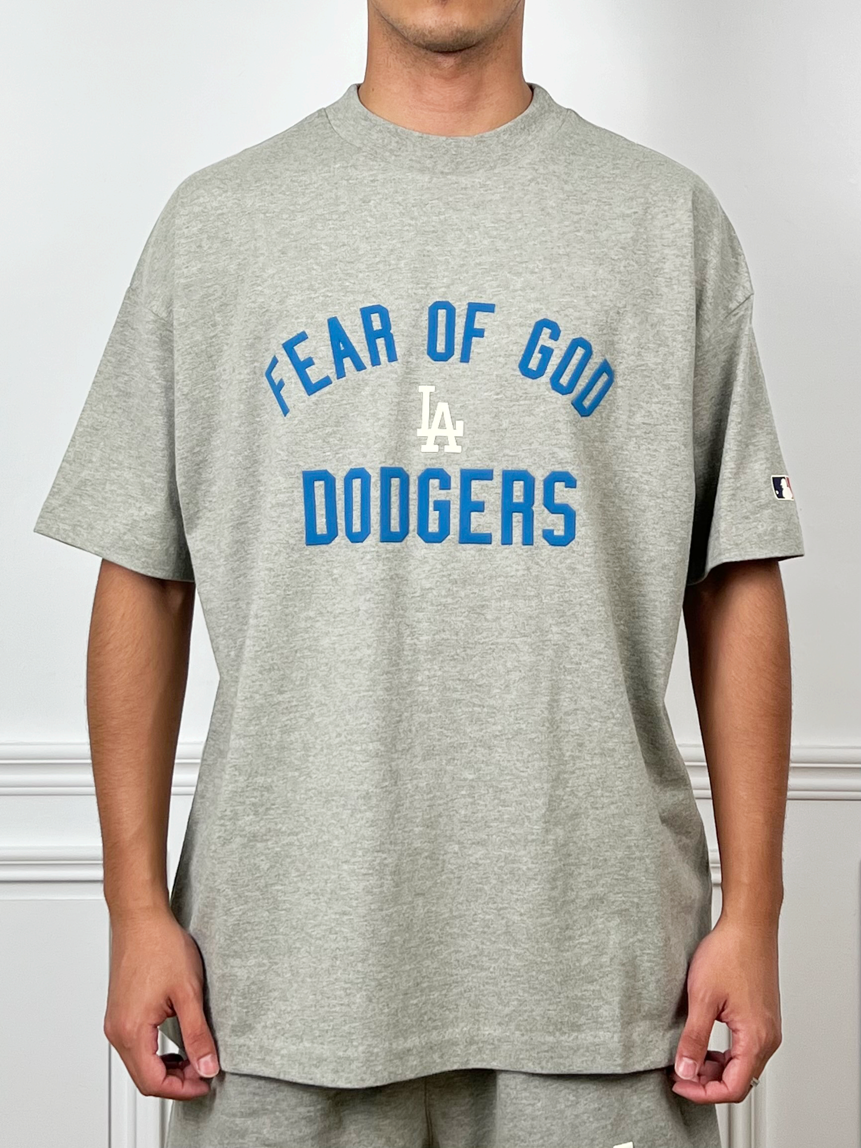 Fear Of God Essentials x MLB Dodgers 聯名短袖上衣