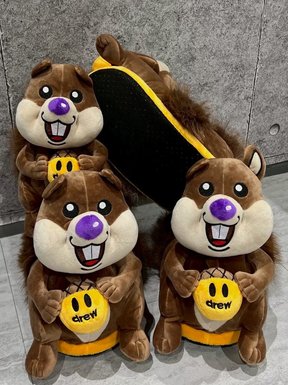 Drew House 松鼠立體造型 毛絨 棕色拖鞋