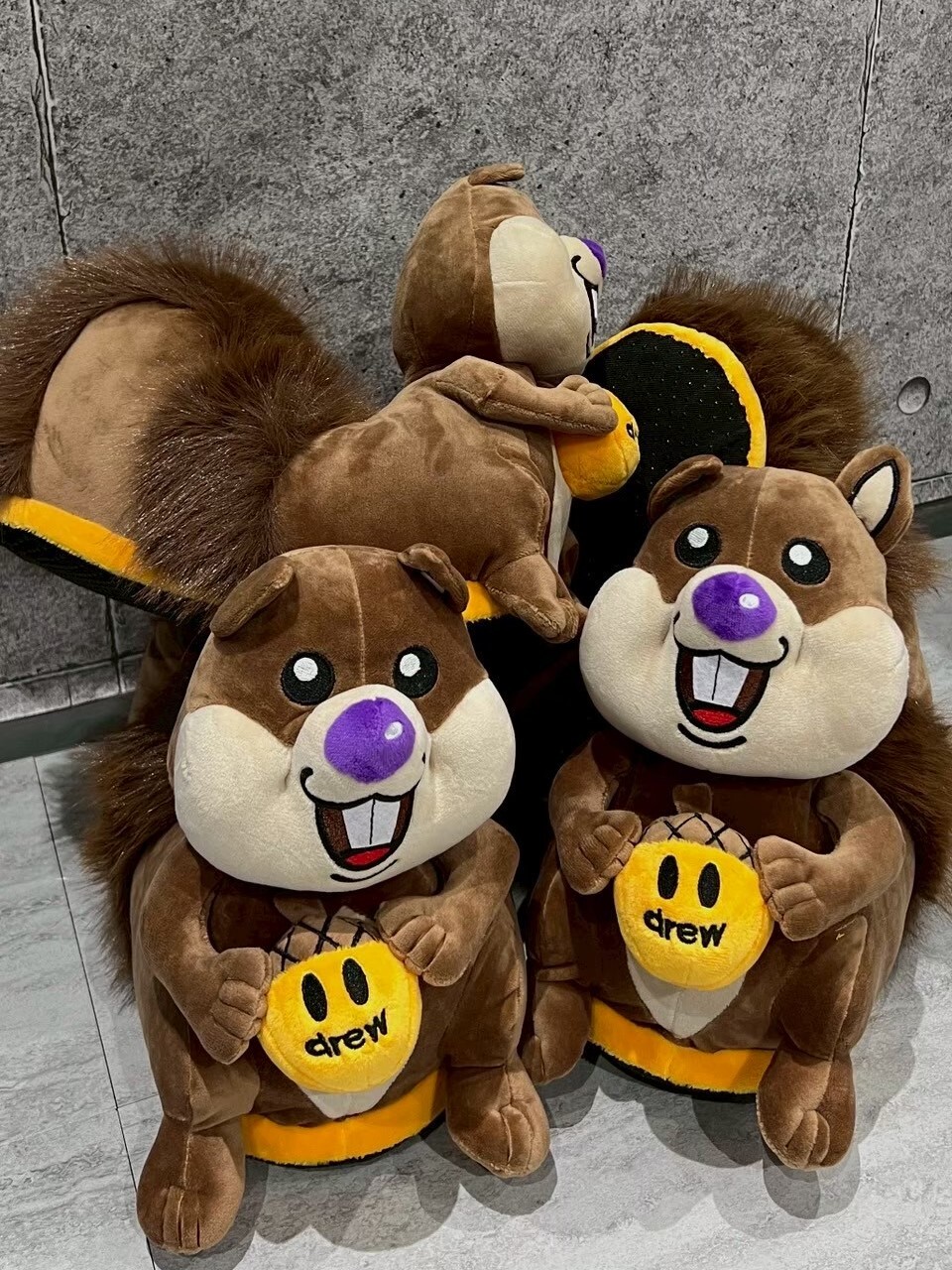 Drew House 松鼠立體造型 毛絨 棕色拖鞋