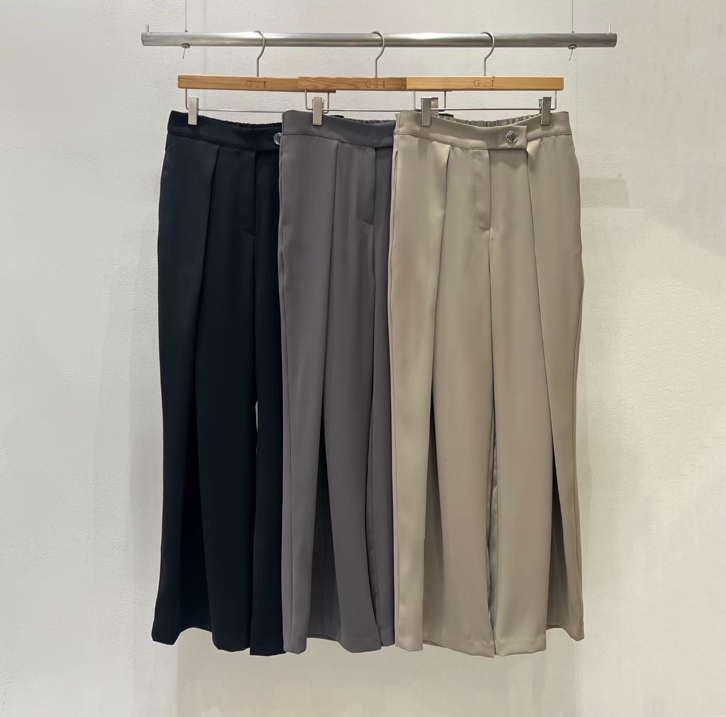 GI5109 型格交叉布後橡筋修腳褲