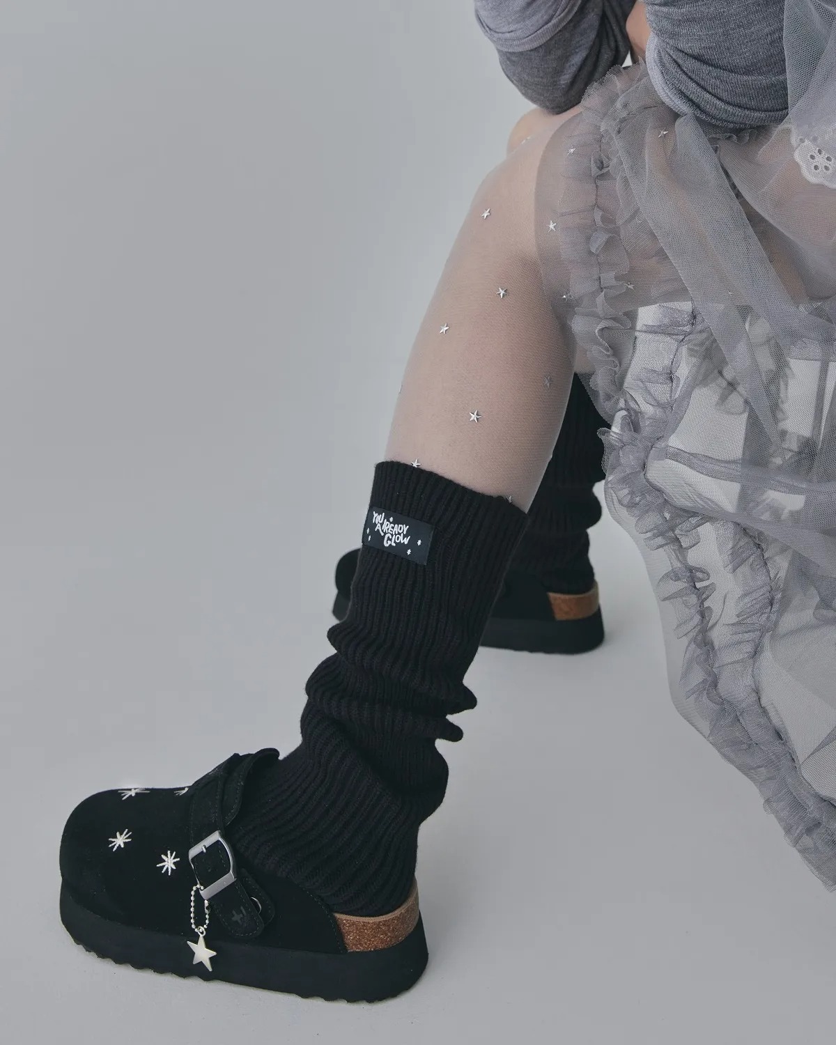 OTZ x LOFA SEOUL LEG WAMMER