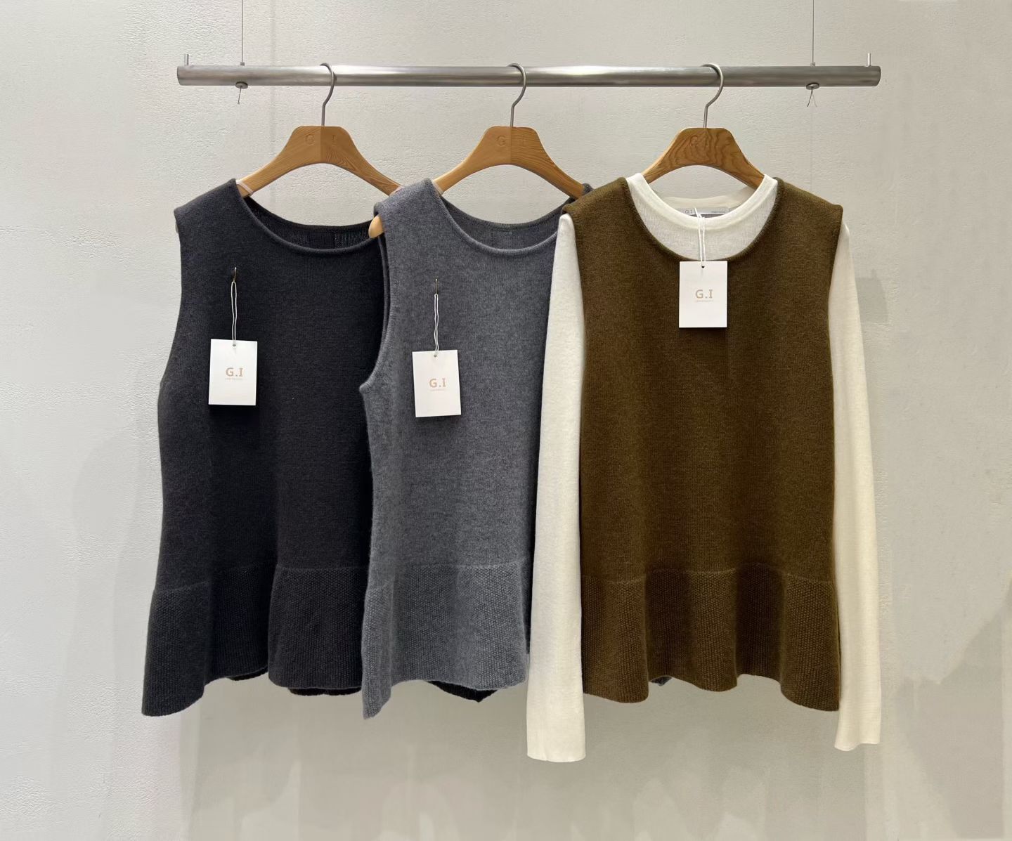 GI5113 疊穿針織荷葉背心