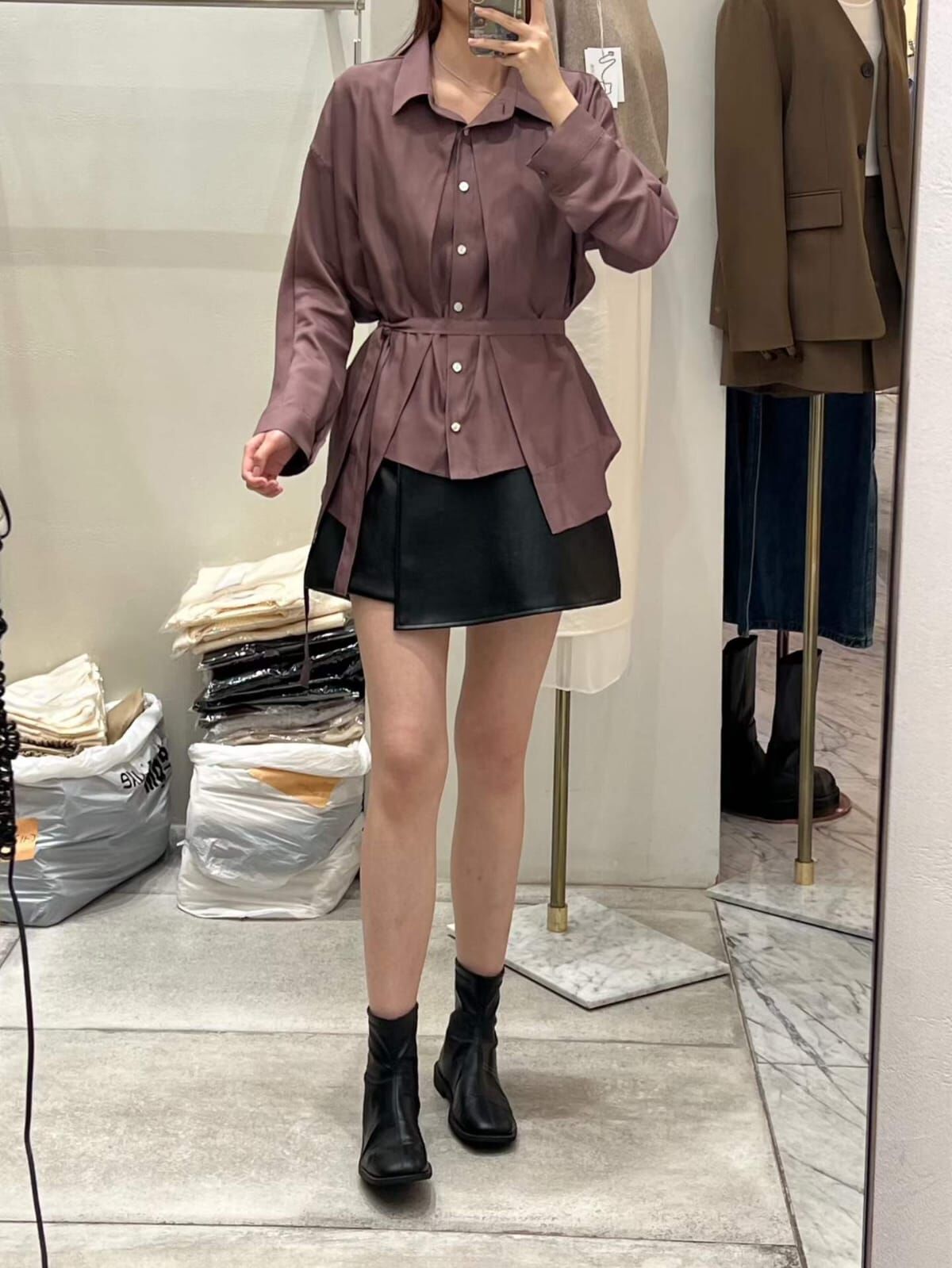 GI5123 層次光澤恤衫連綁帶