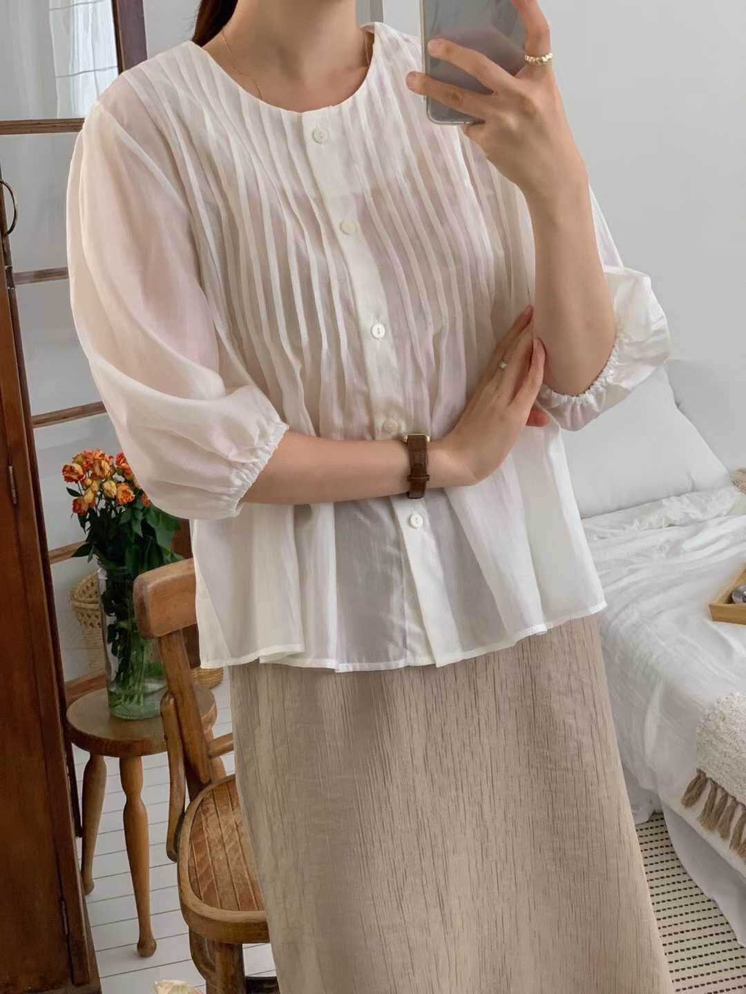 GI5124 光澤混絲壓褶泡泡上衣