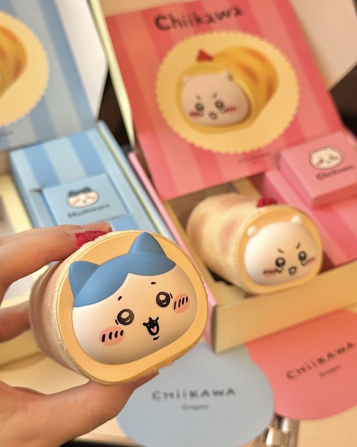<正版授權>Chiikawa 吉伊卡哇 蛋糕卷造型 暖手寶 便攜 冬天必備 吉伊 小八
