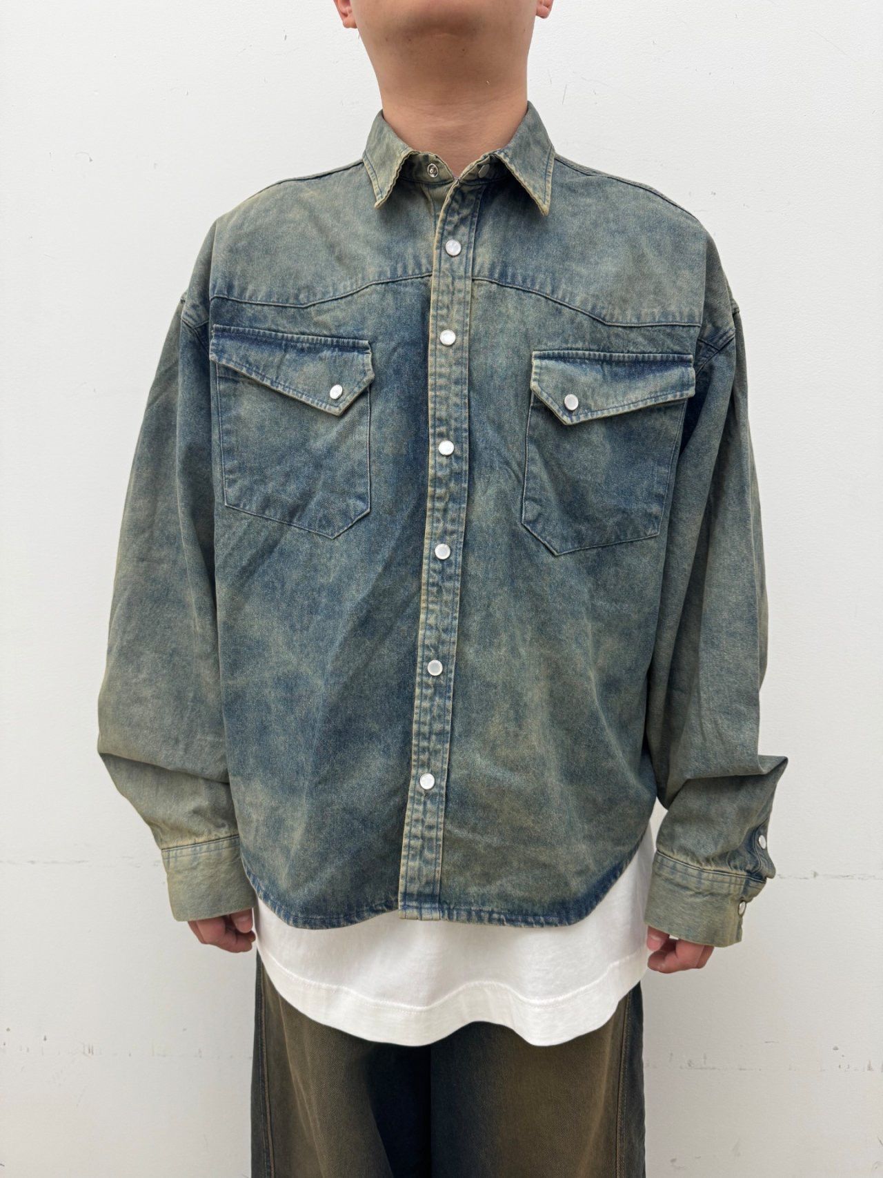 洗水牛仔長袖恤衫 GLAMOUR-125S