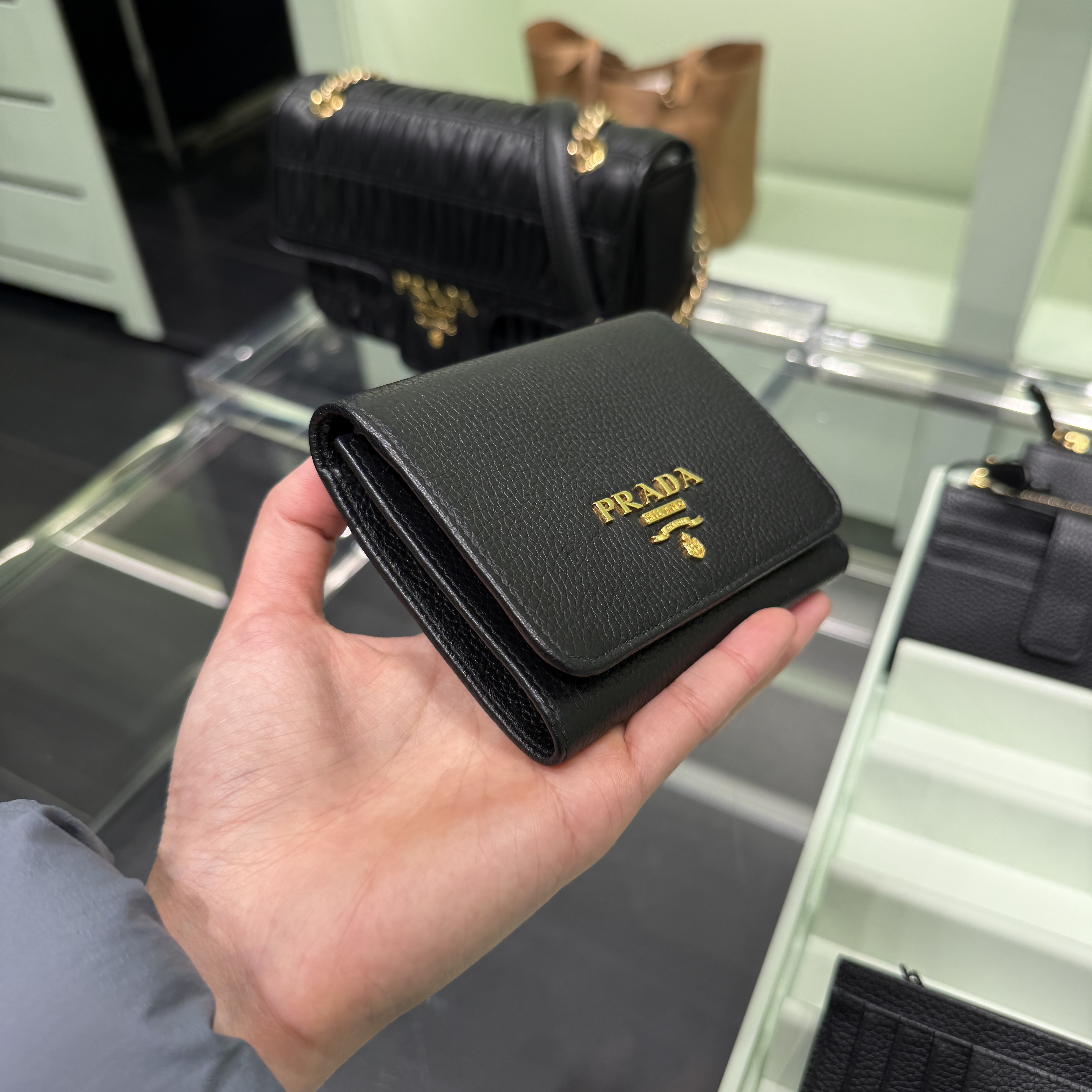 Prada Leather trifold Wallet Black 1MH176