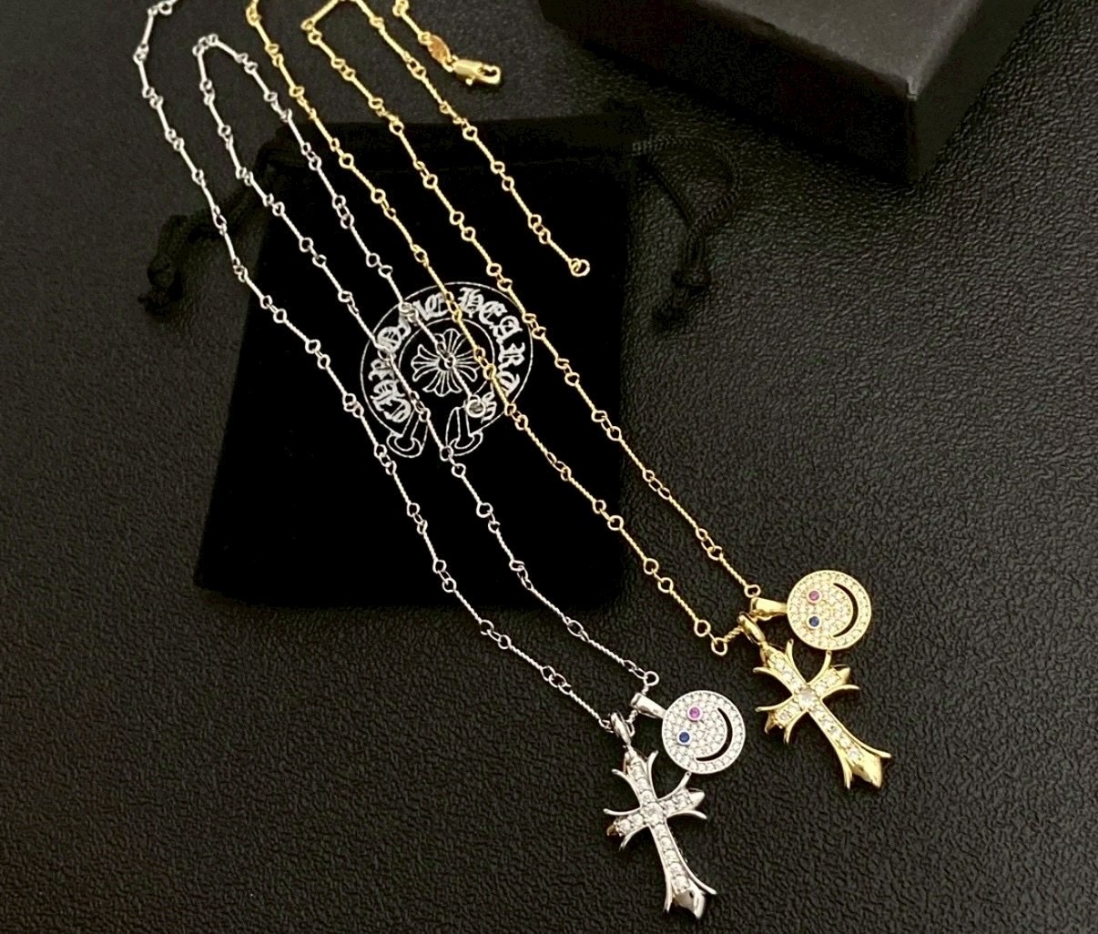 18k”Chrome笑臉十字架滿鑽墜”高奢定製項鍊