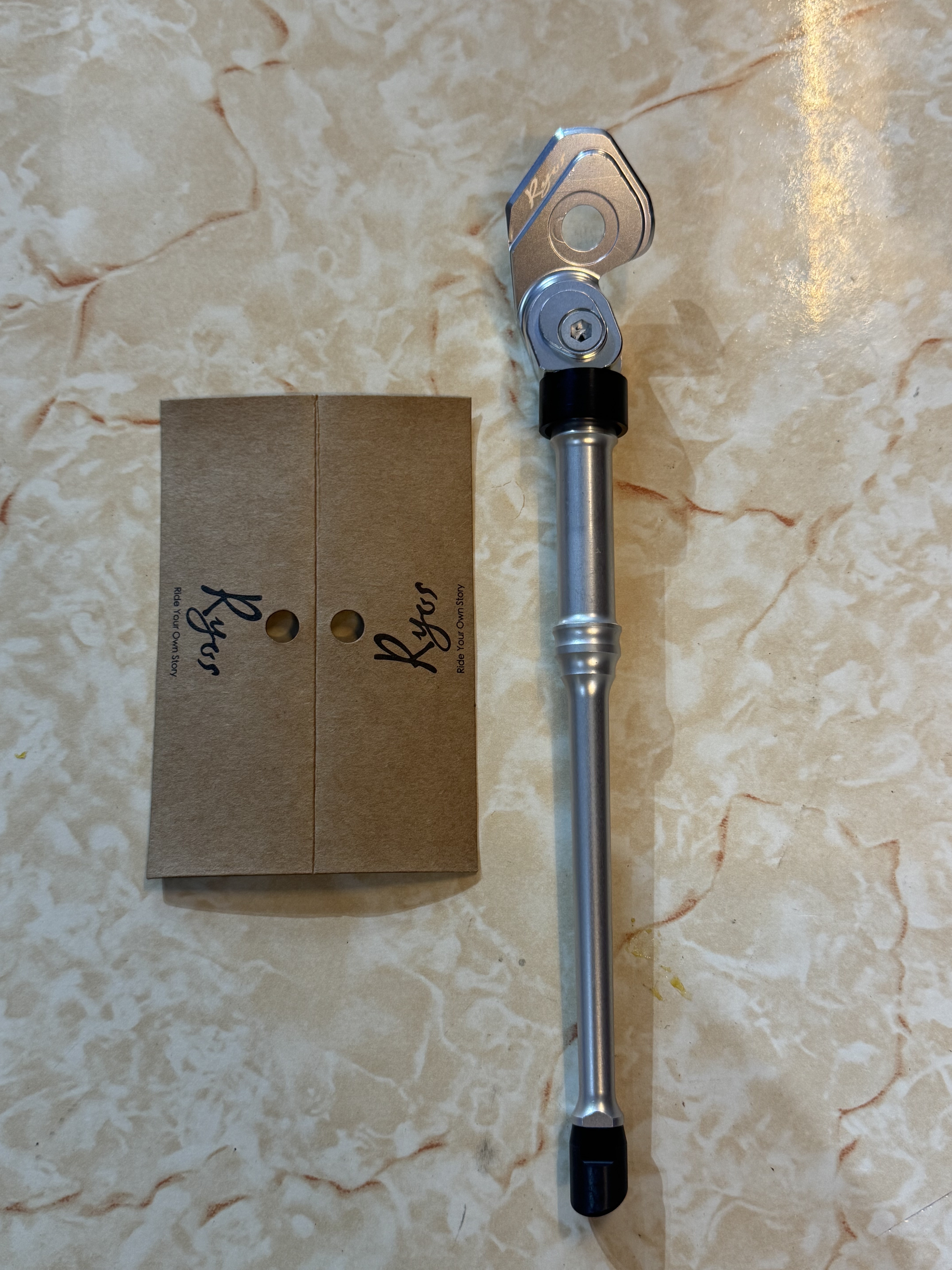 JR-Ryos 小布鋁合金脚撐-銀色