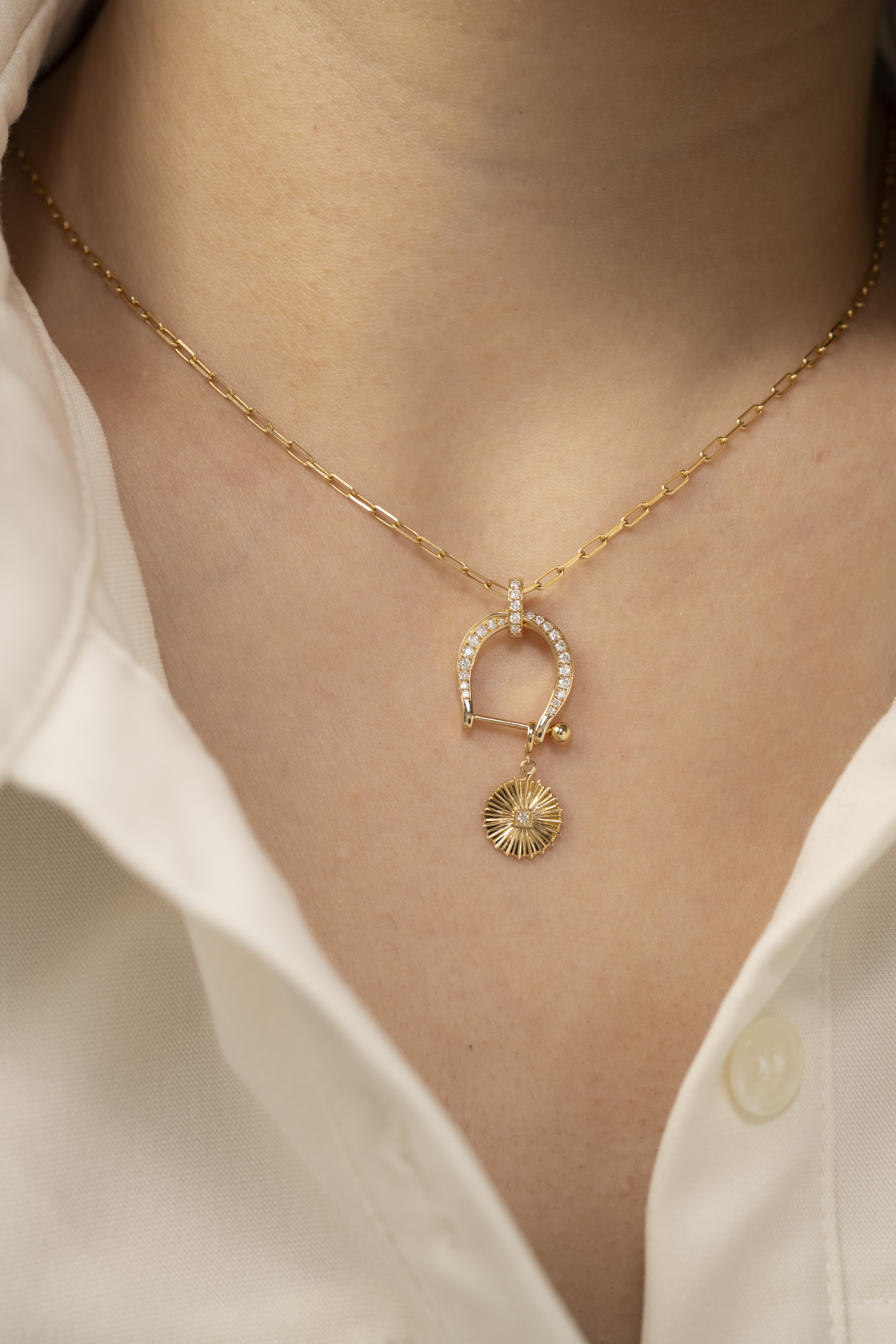 18K Multifunctional Saddle Diamond Pendant