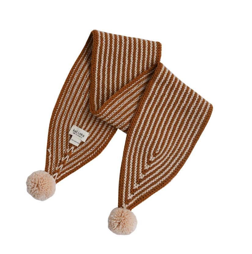 KALINKA 毛球編織圍領巾 Divna Scarf-Caramel