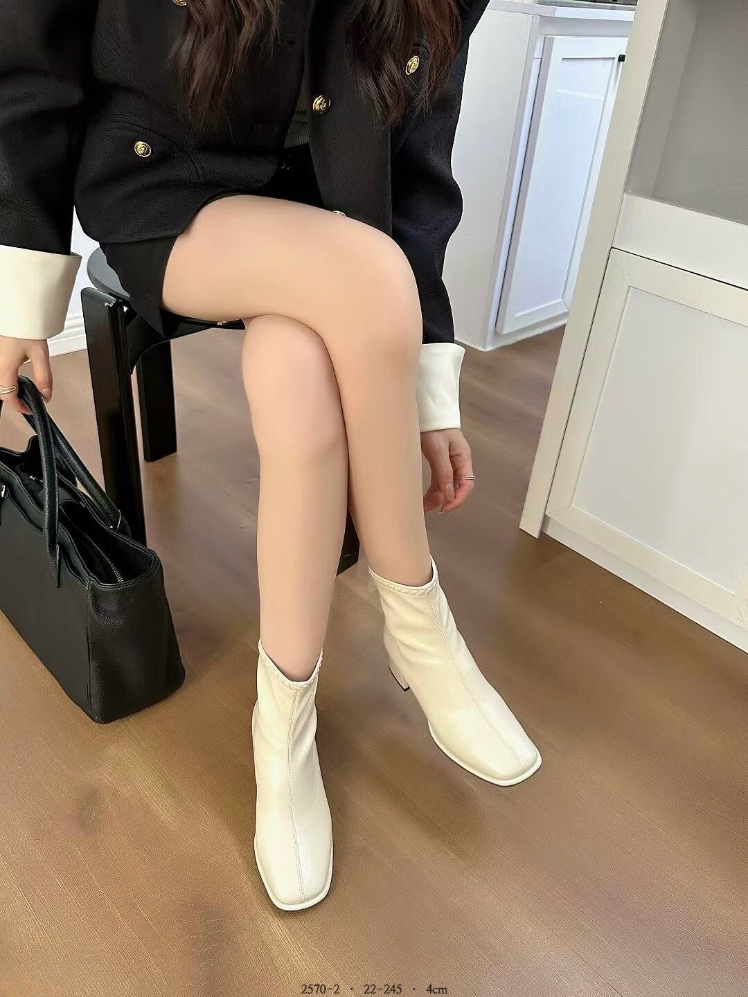 2570-2韓國簡約方頭氣質短靴