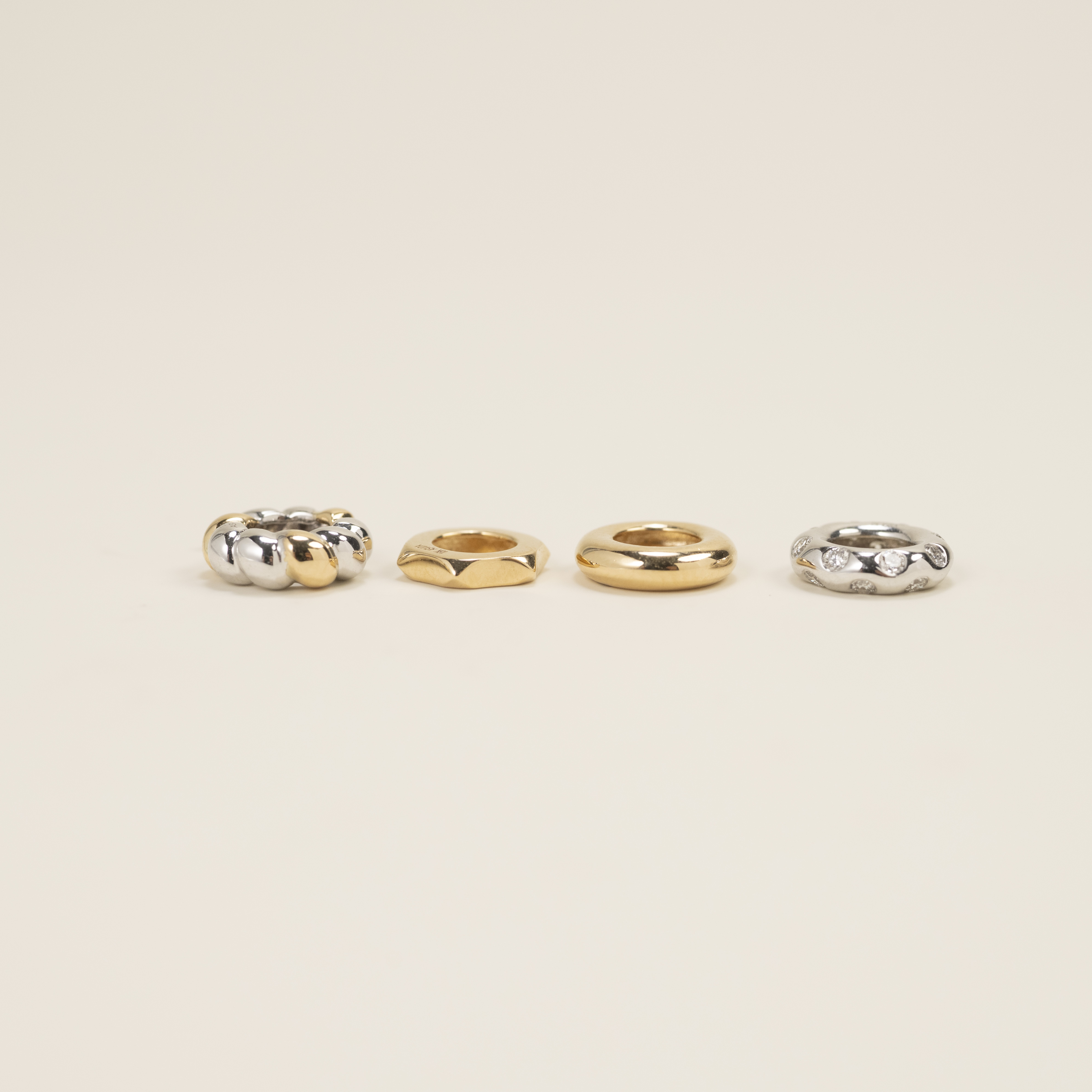 18K Mystibubble Diamond Charm