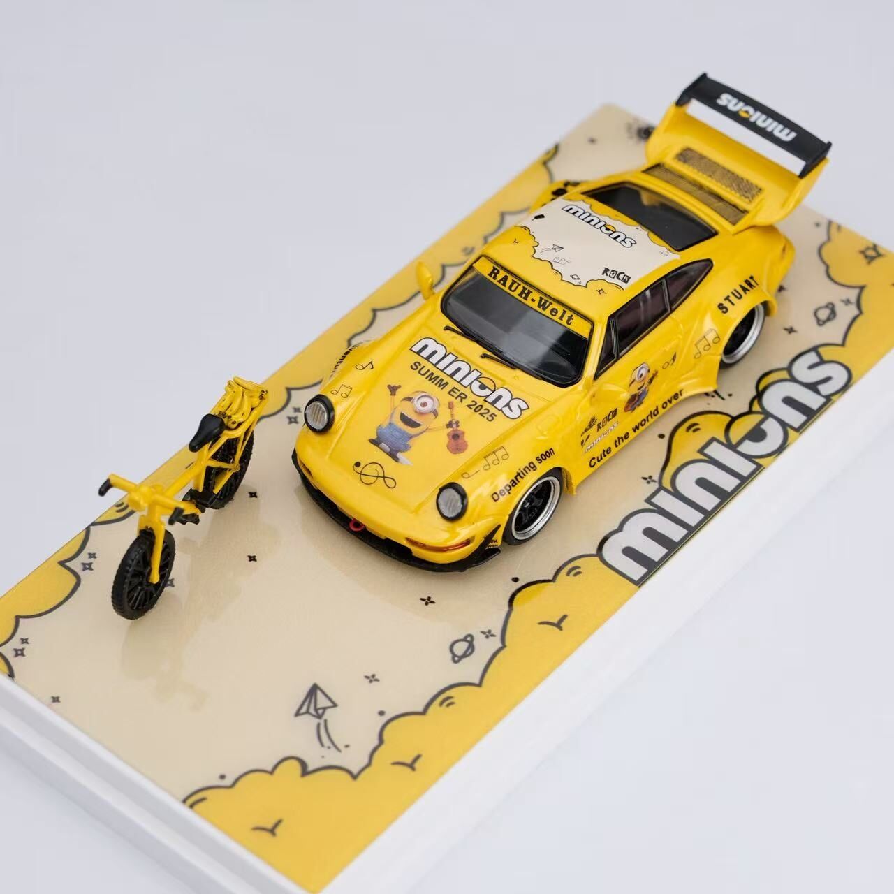 預訂:1/64 ZJWJ Model RWB 964 Minions with Bicycle (ZJWJP964M )