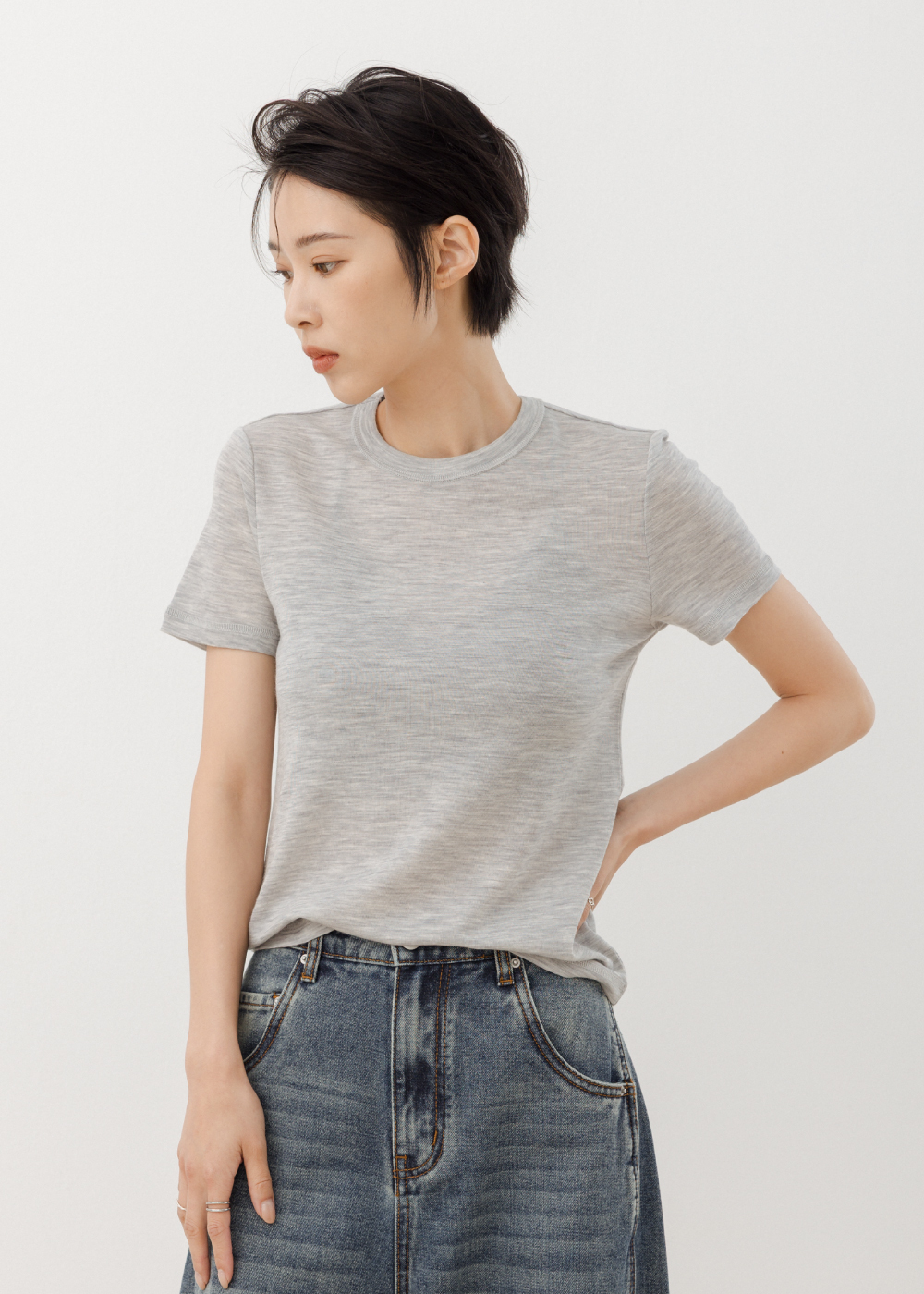 純羊毛立體後中線上衣