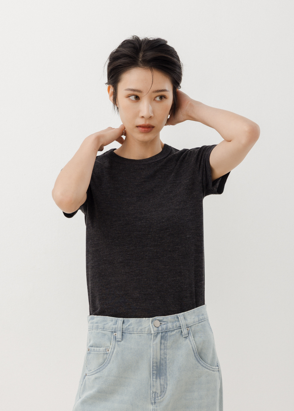 純羊毛立體後中線上衣