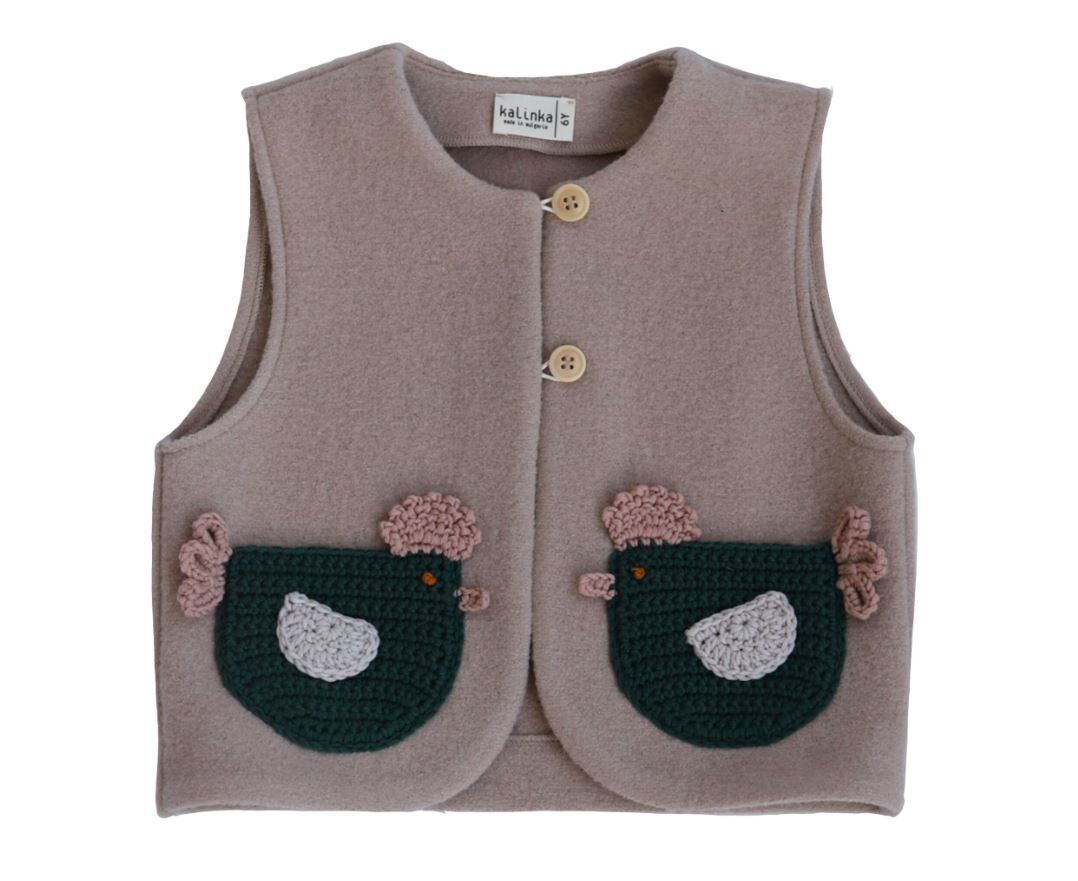 KALINKA 公雞口袋背心 Caspian Chicken Vest-Mousse