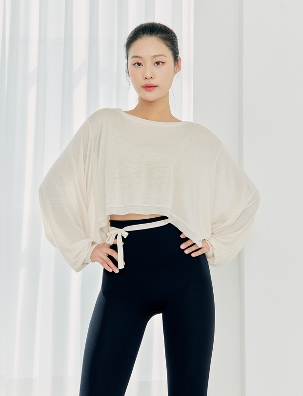 【直播】BVOIR LL1019189 天絲涼感短身長袖上衣 (FREE SIZE) (22-2-17)