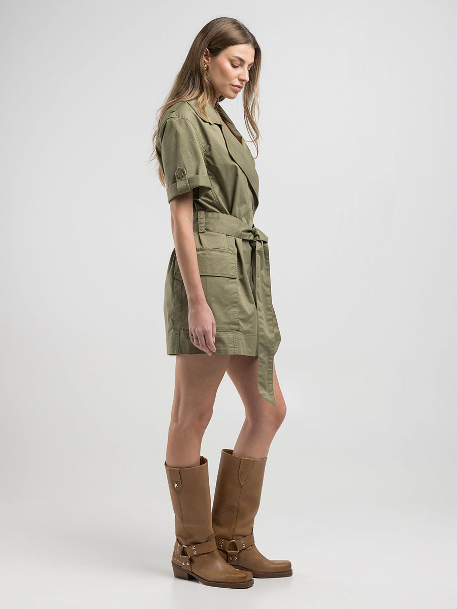 軍綠色風衣式短洋裝