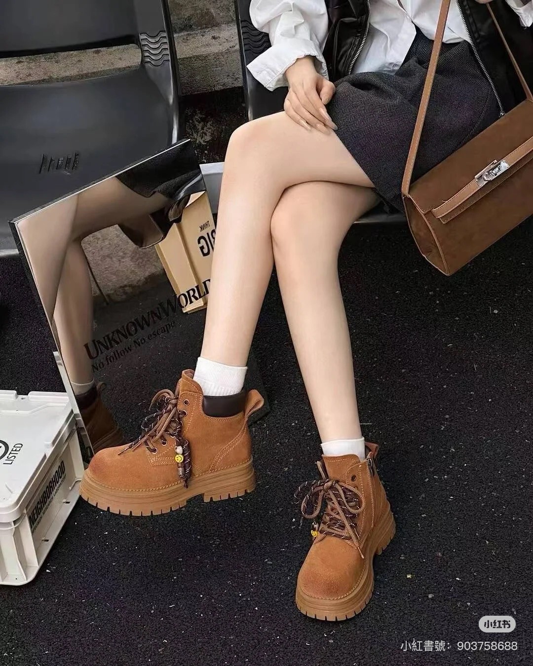 6669-11韓國真皮雙鞋帶厚底馬丁靴