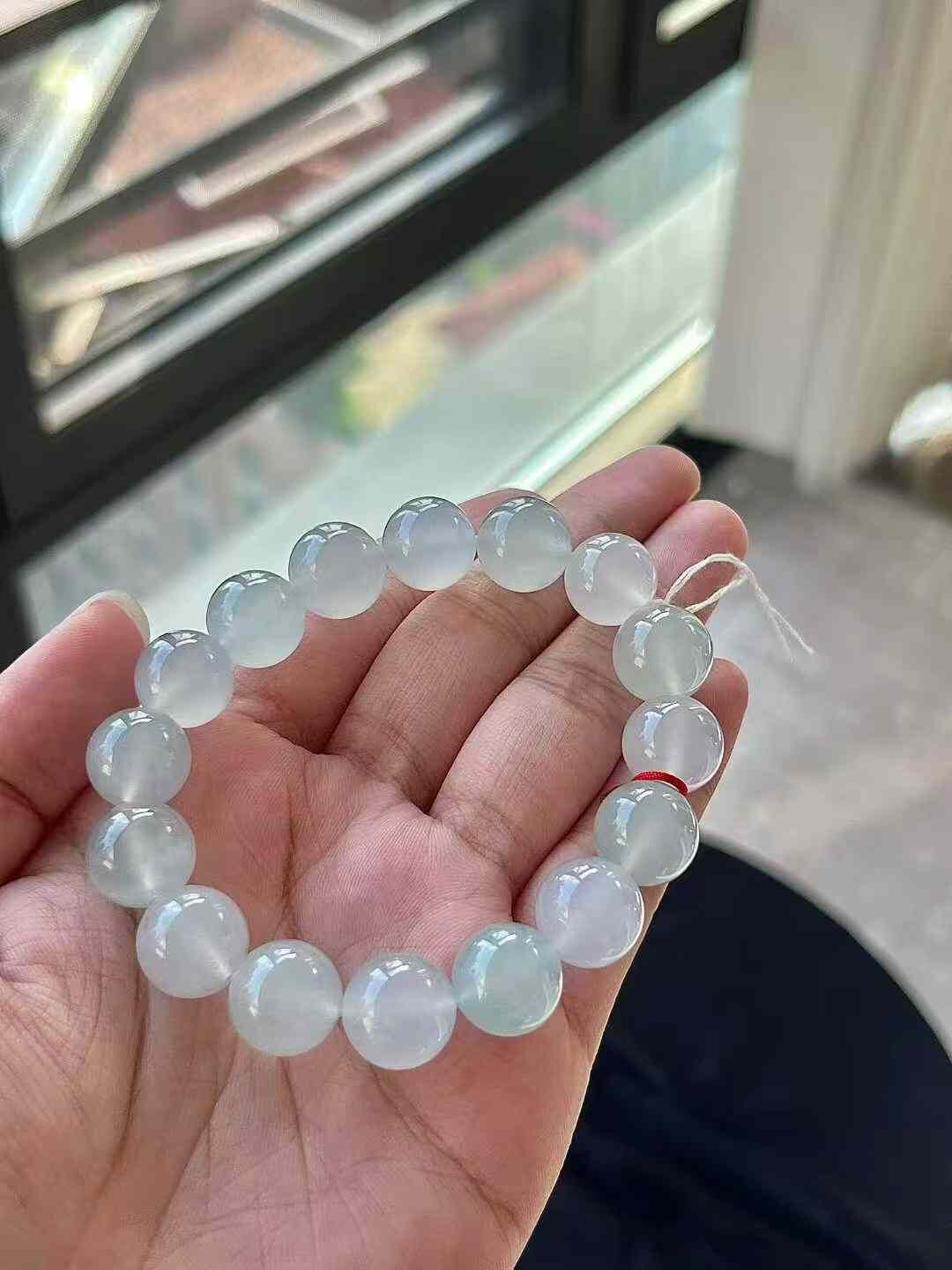 107354 翡翠手串 (12.9mm直徑)