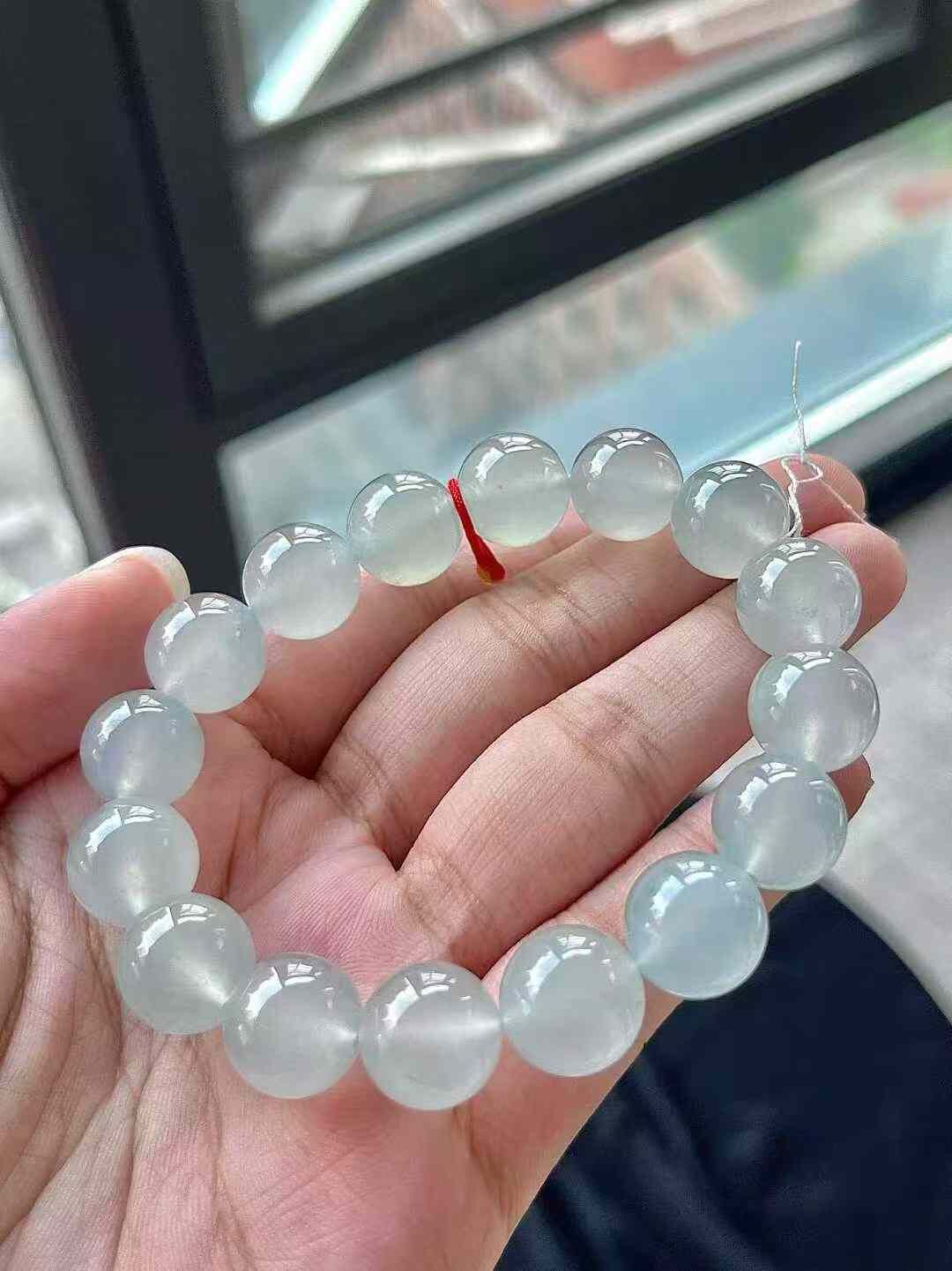 107356 翡翠手串 (12.8mm直徑)