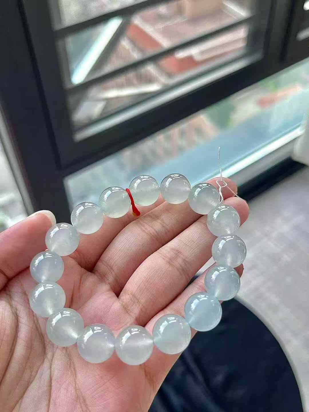 107356 翡翠手串 (12.8mm直徑)