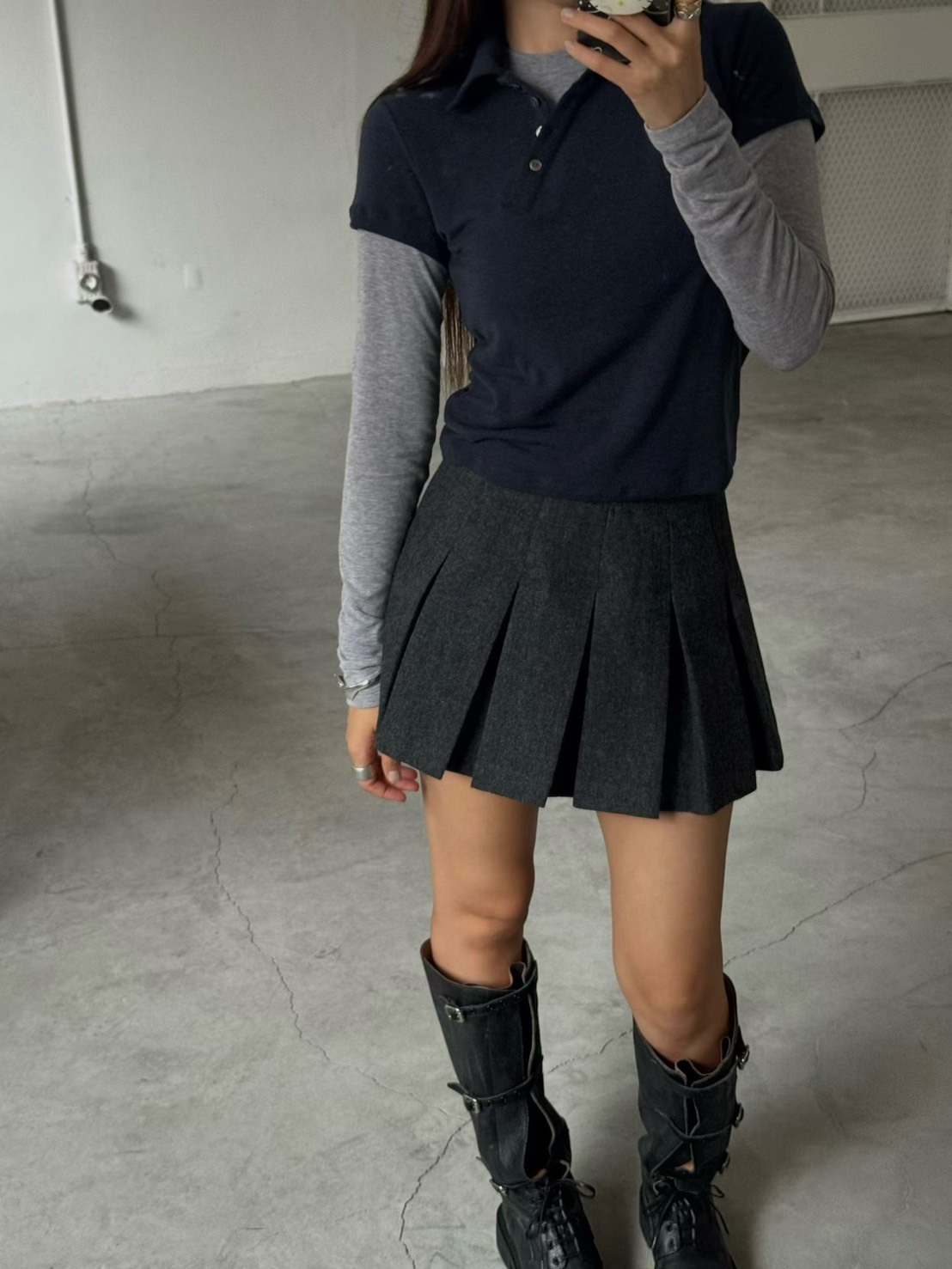 雙側釦百褶短裙