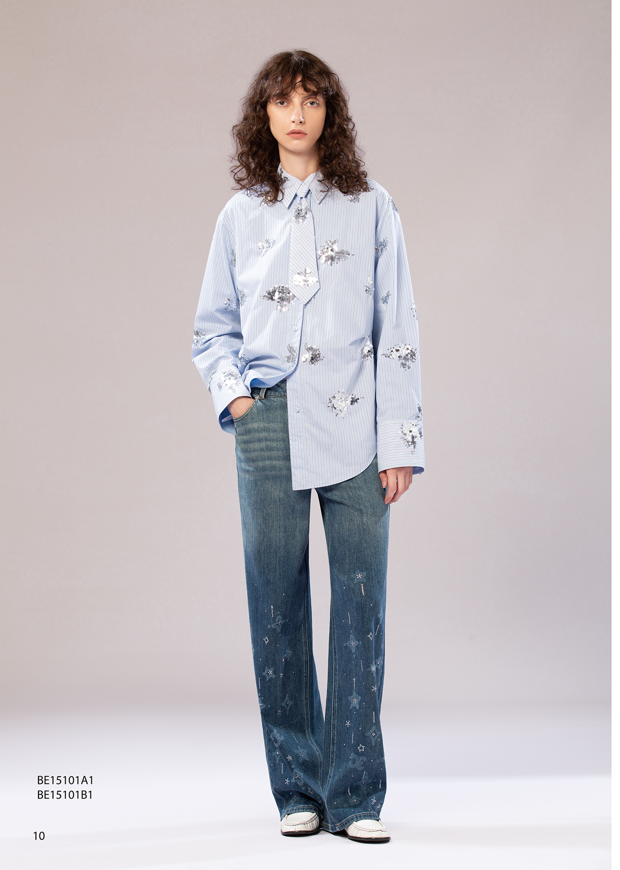 BE15101A1 閃耀都會魅力亮片花卉刺繡襯衫 (附領帶)