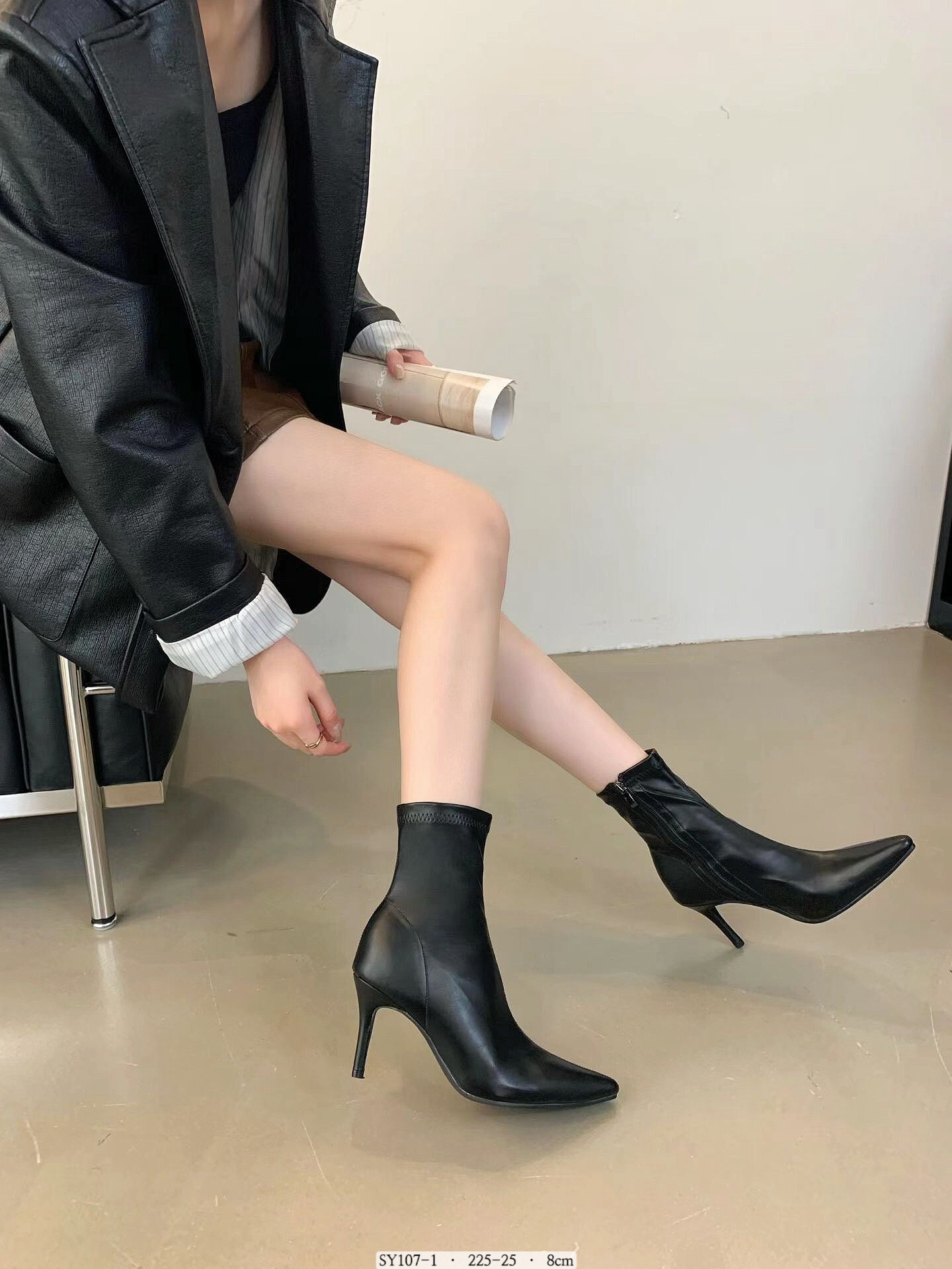 SY107-1韓國極簡彈力尖頭細跟襪靴