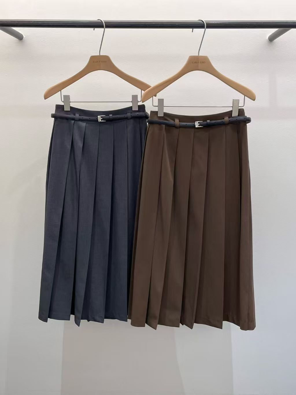 OB5117 附皮帶學院風百褶半身長裙 *特價* (優惠碼同充值購物金不適用)