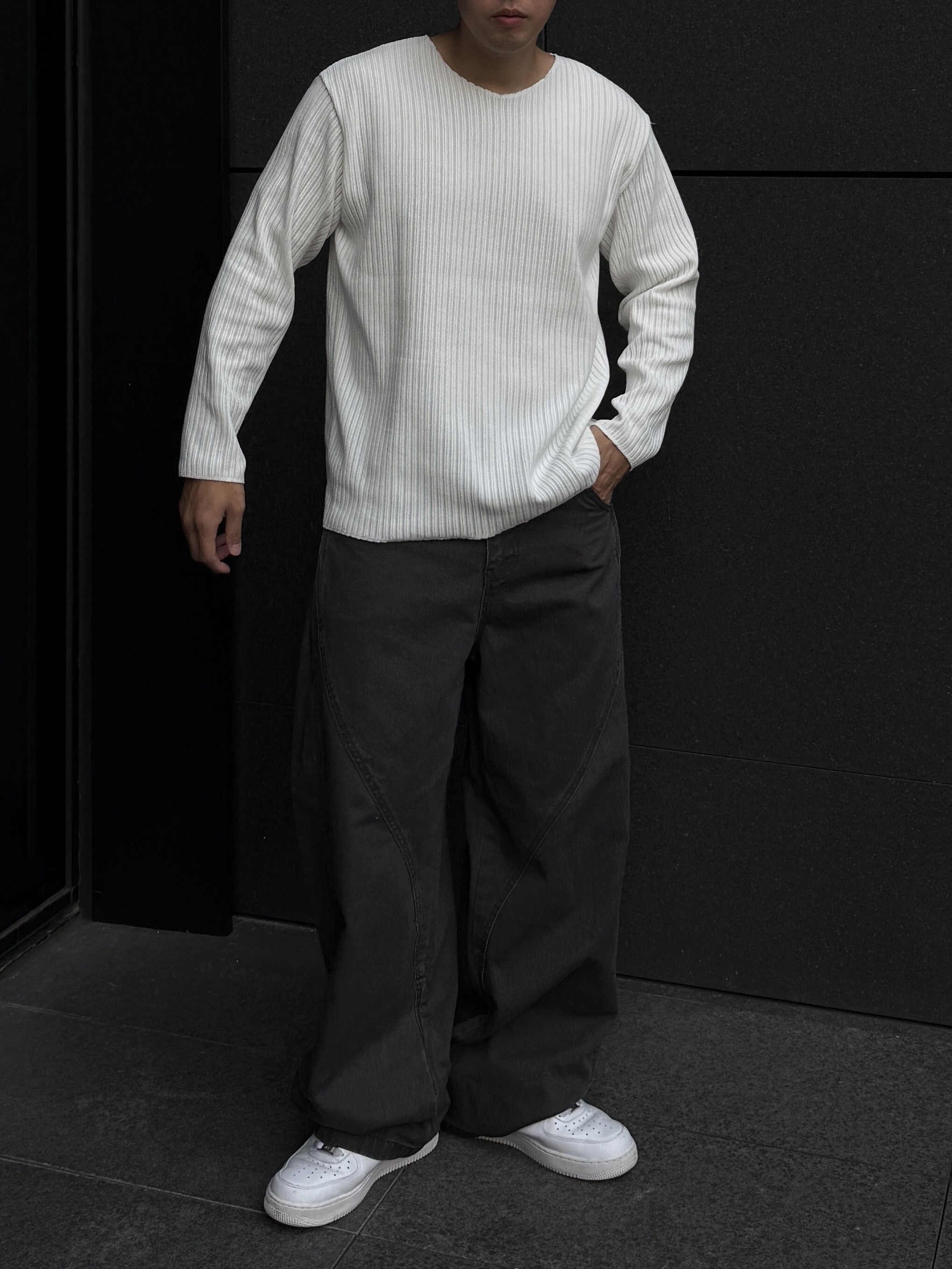 [1atm] 低領-寬肩直條紋上衣