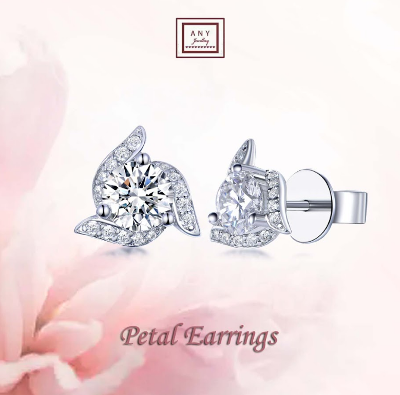 AP16 E3968 1 Carat Petal Earrings $380