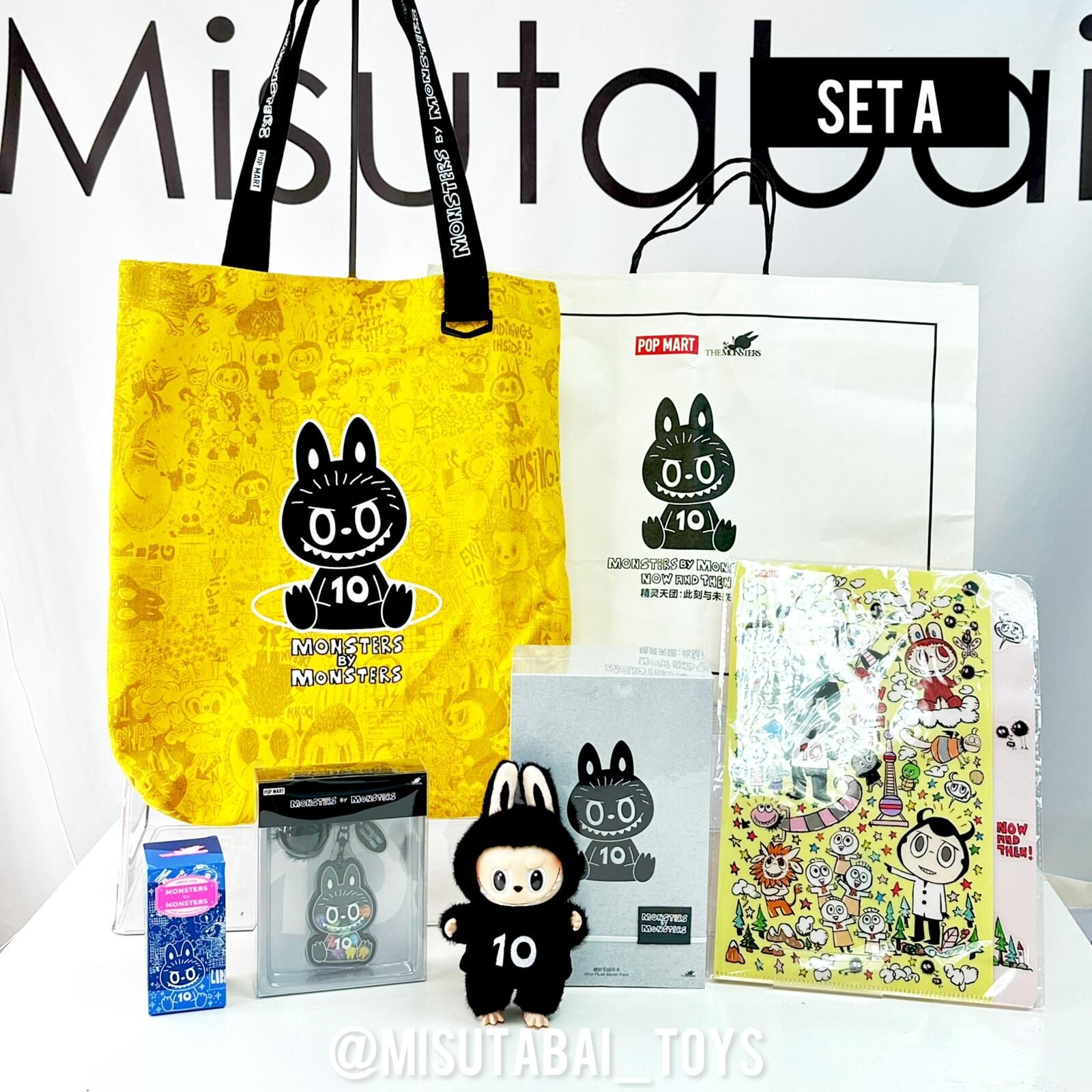 THE MONSTER 10周年展覽限定產品組合 A